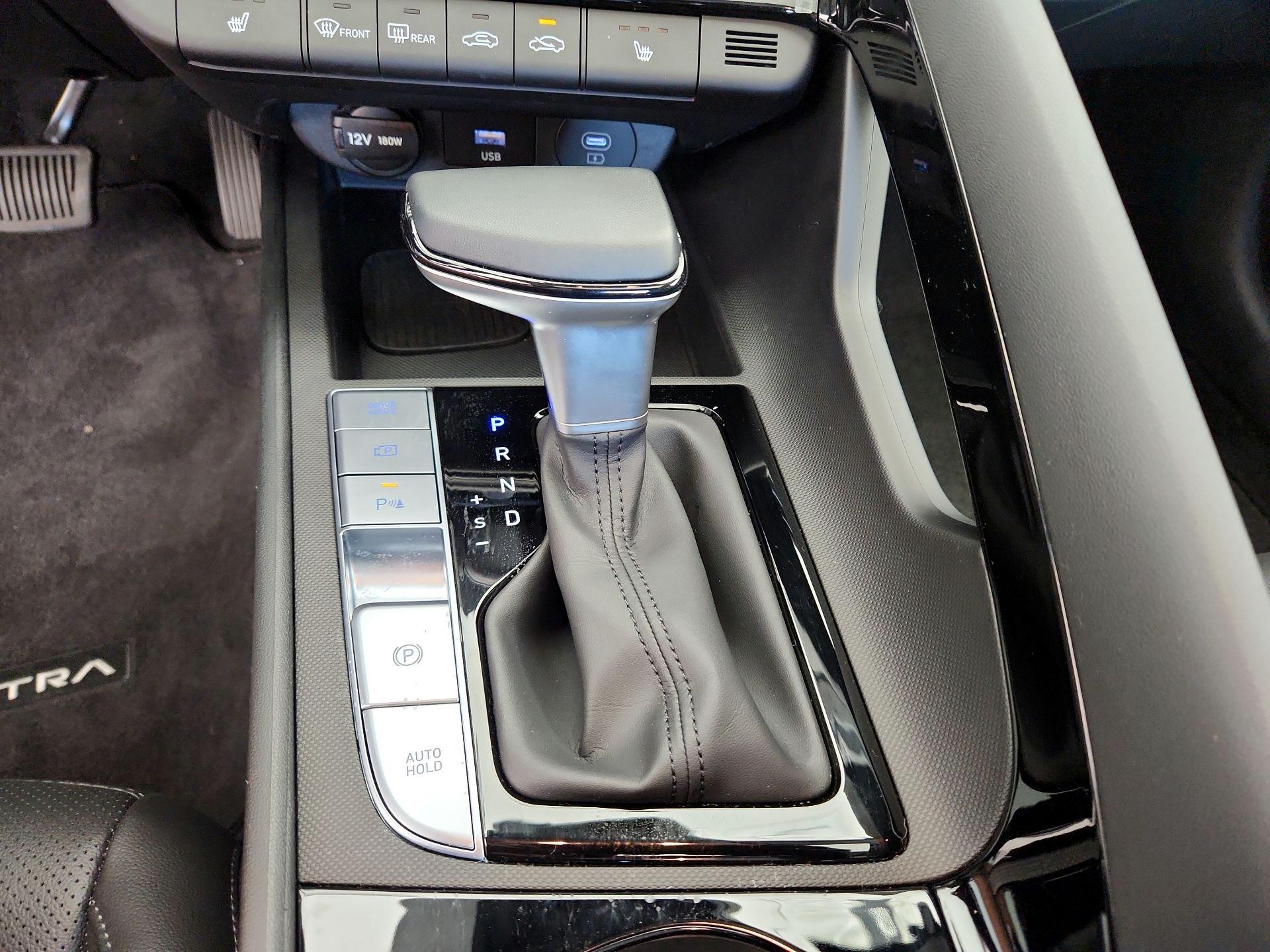 Thumbnail: 2024 Hyundai Elantra - 18