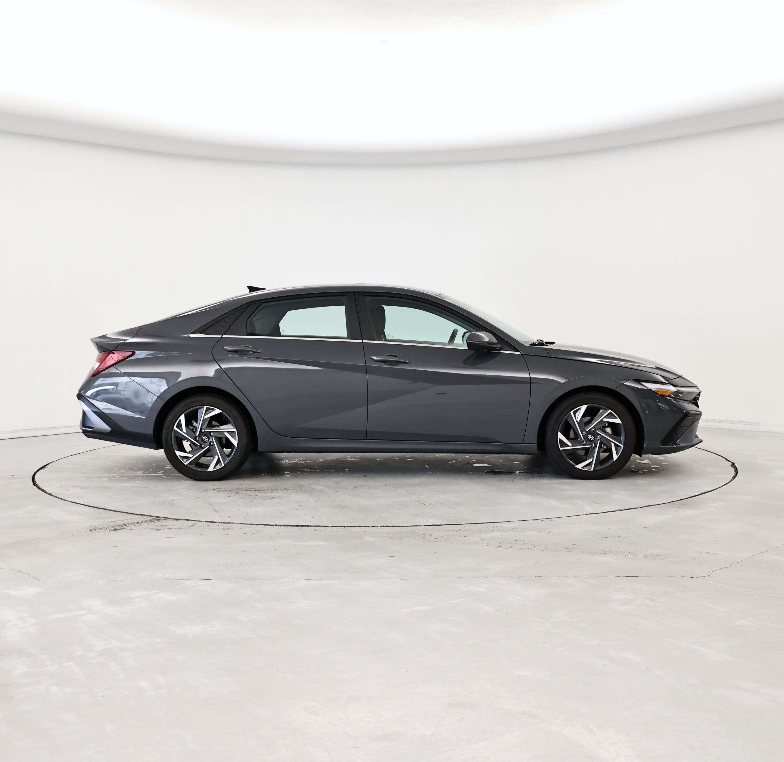 Thumbnail: 2024 Hyundai Elantra - 7