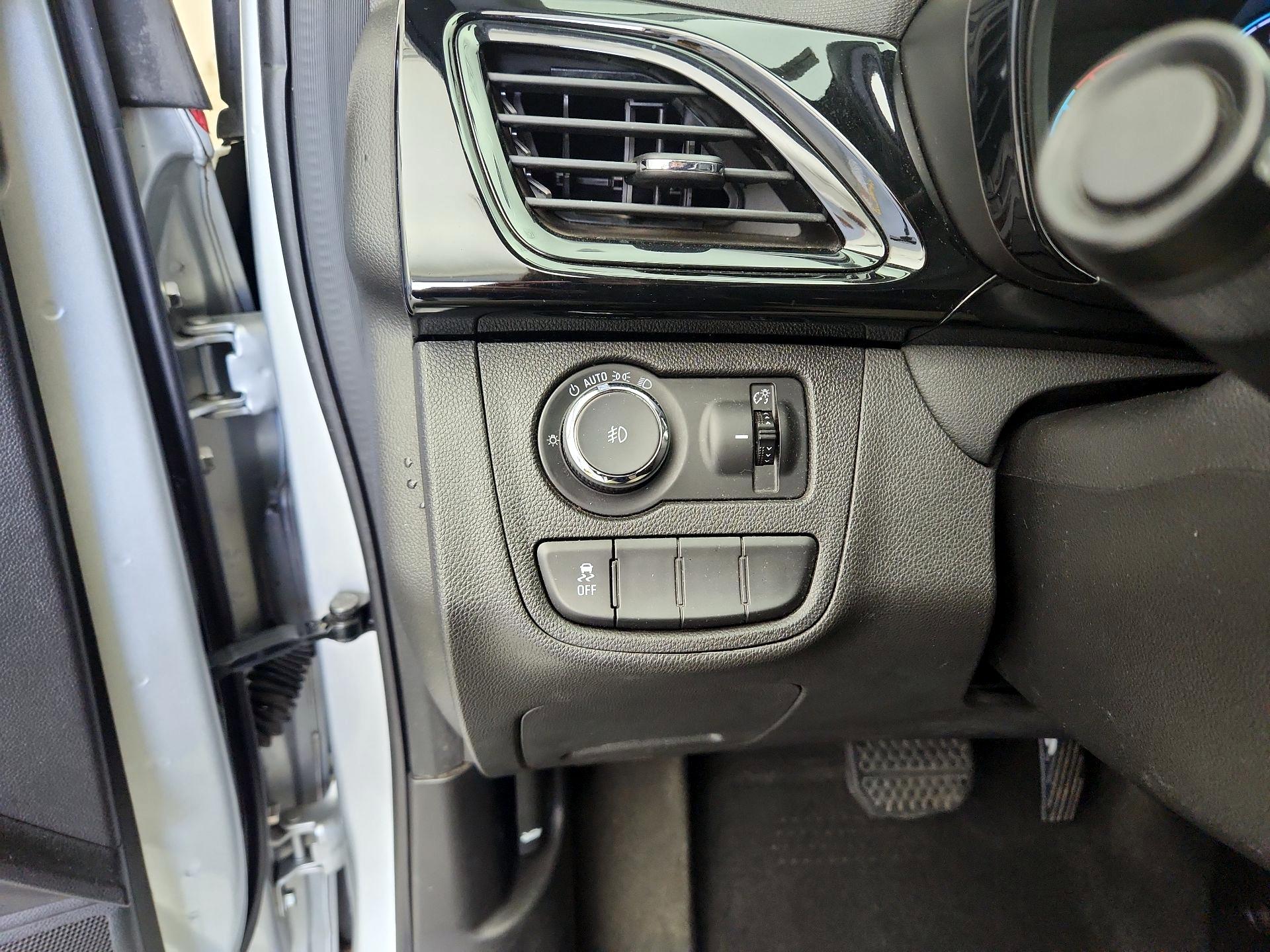 Thumbnail: 2018 Chevrolet Spark - 13