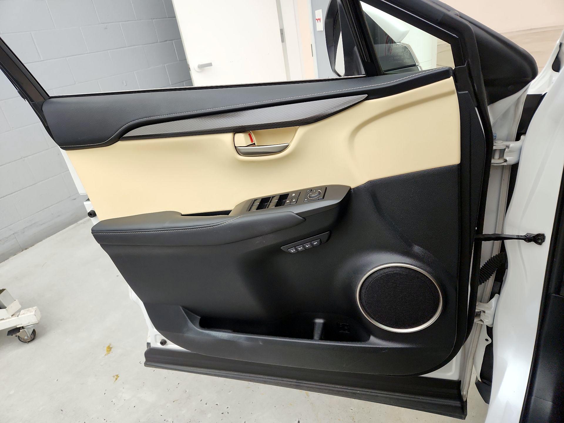 Thumbnail: 2016 Lexus NX - 12