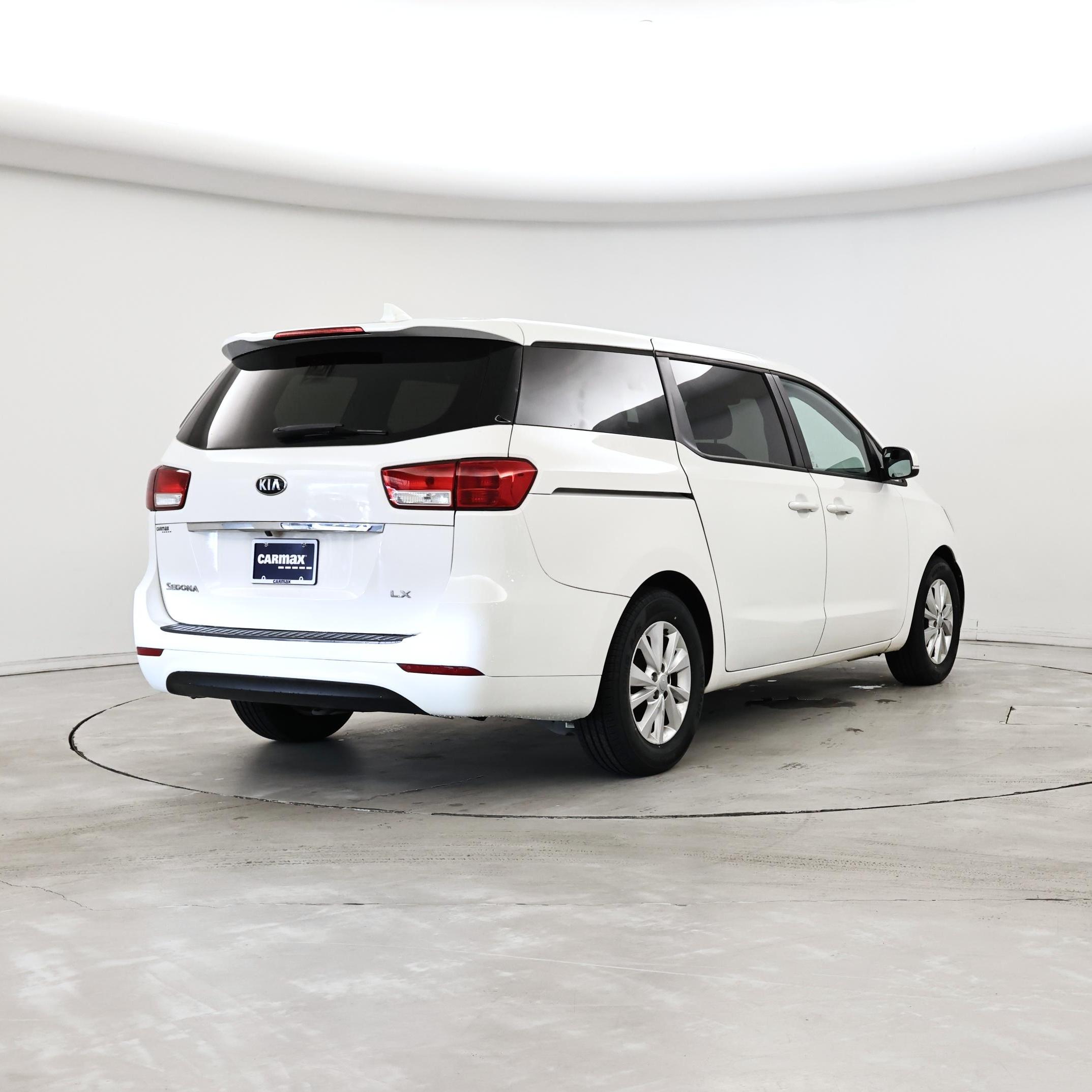 Thumbnail: 2018 Kia Sedona - 8