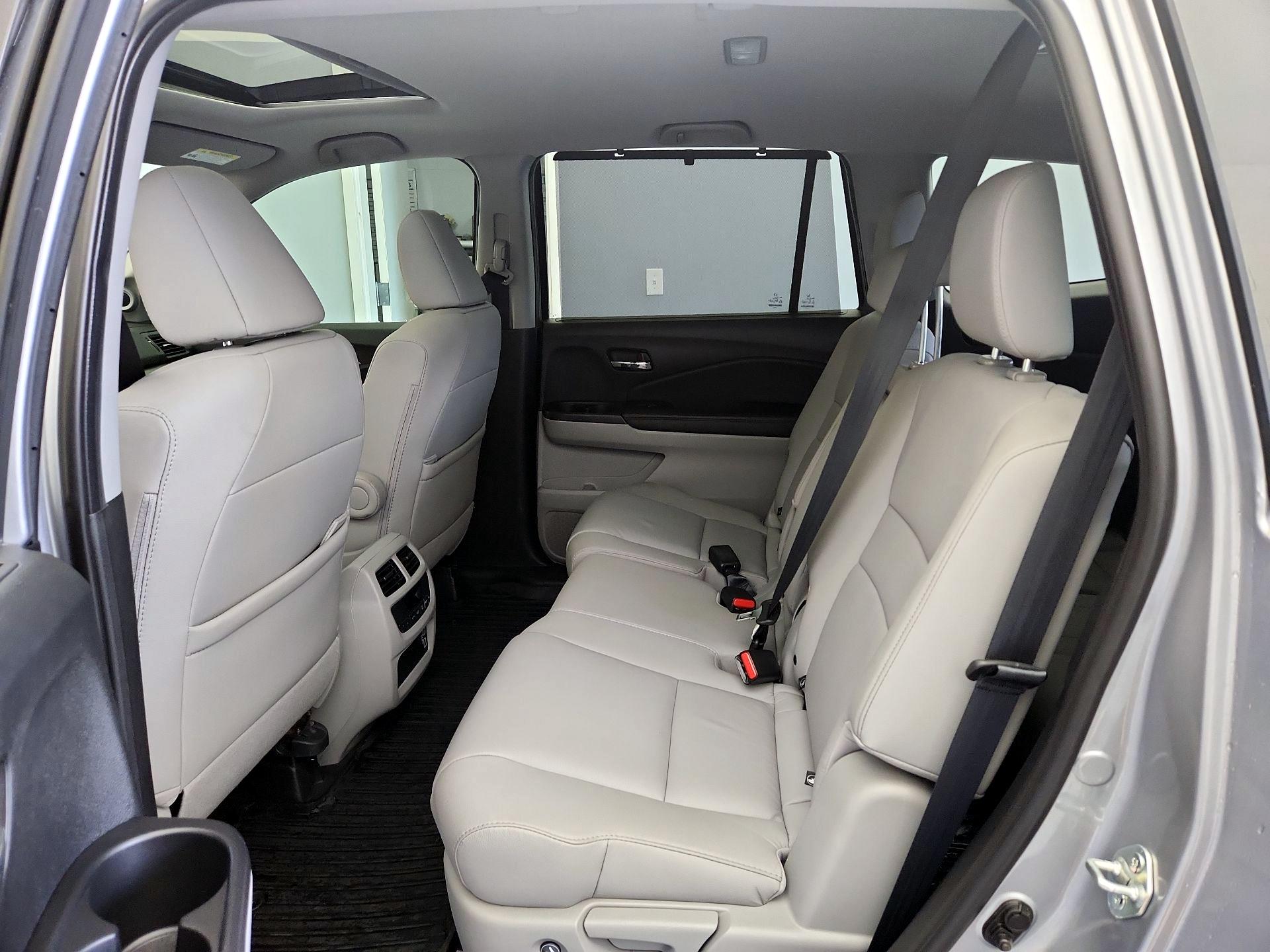 Thumbnail: 2021 Honda Pilot - 20
