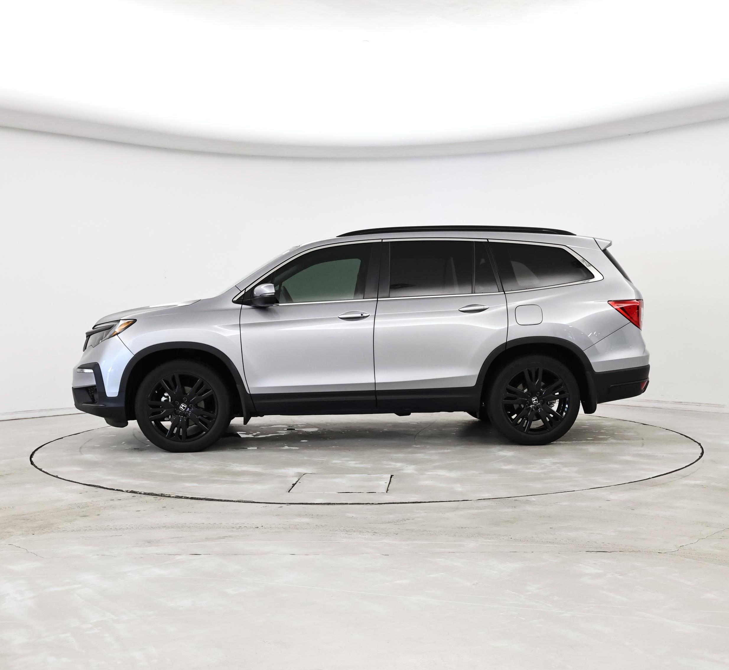 Thumbnail: 2021 Honda Pilot - 3