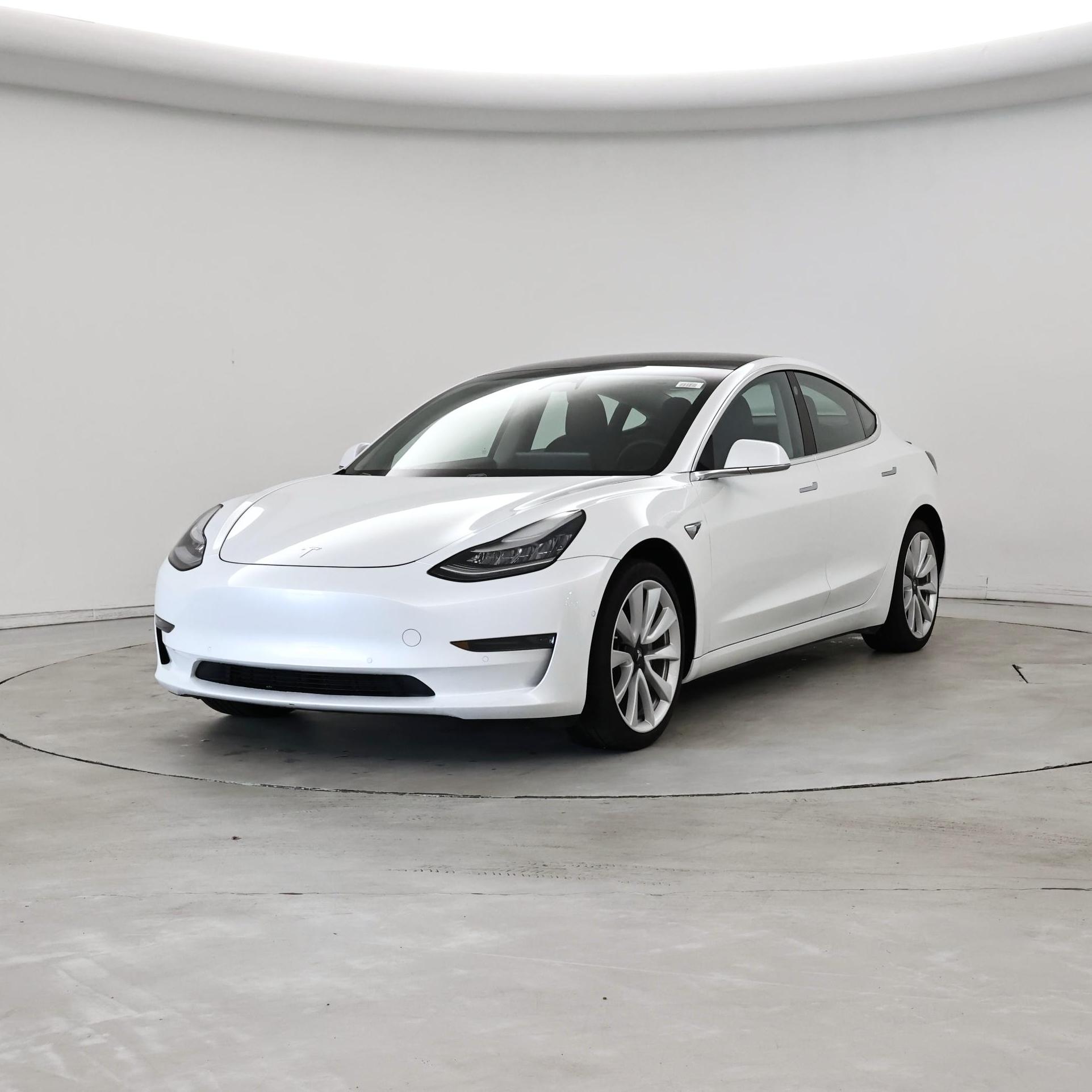 Thumbnail: 2020 Tesla Model 3 - 4