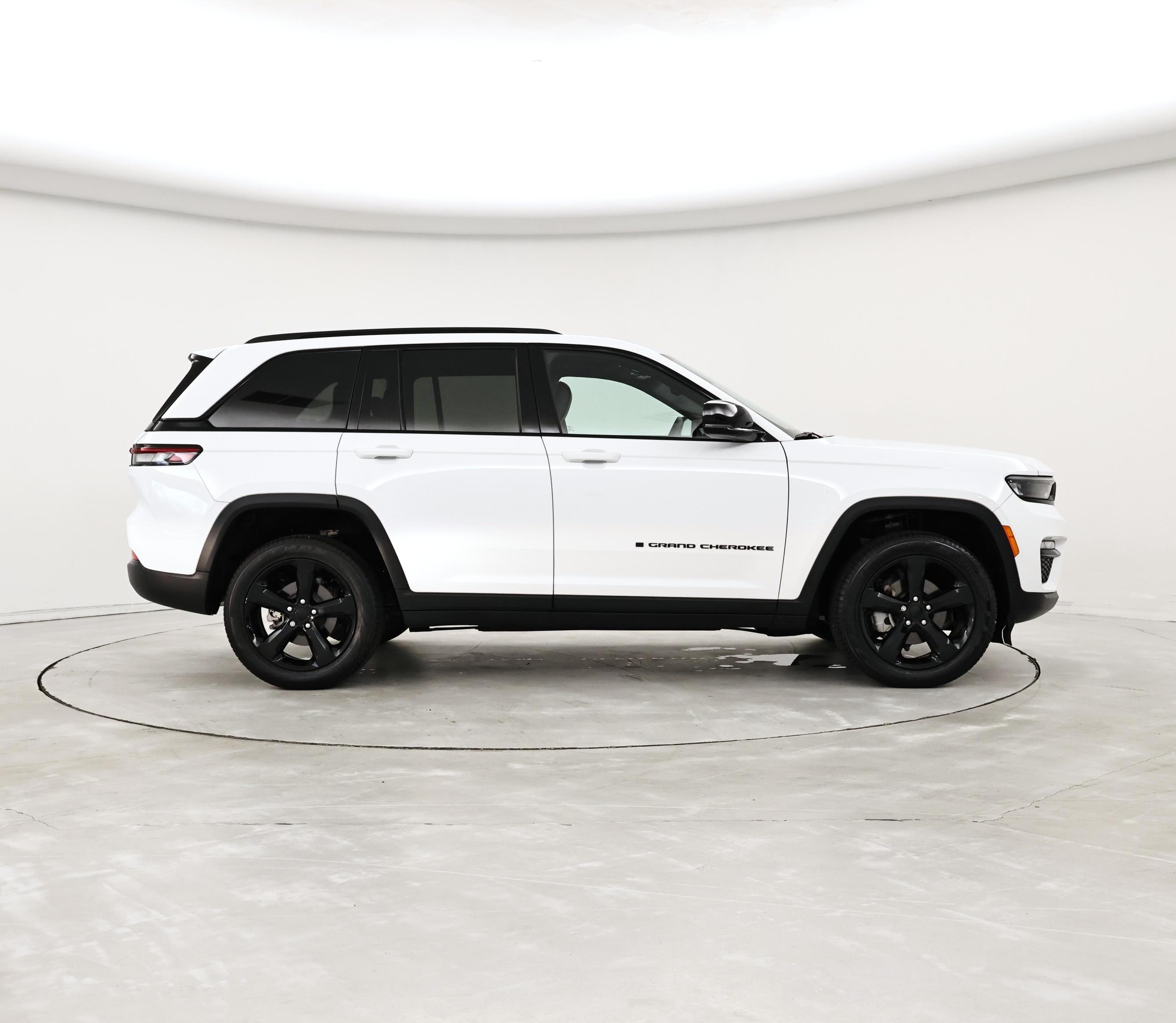 Thumbnail: 2024 Jeep Grand Cherokee - 7