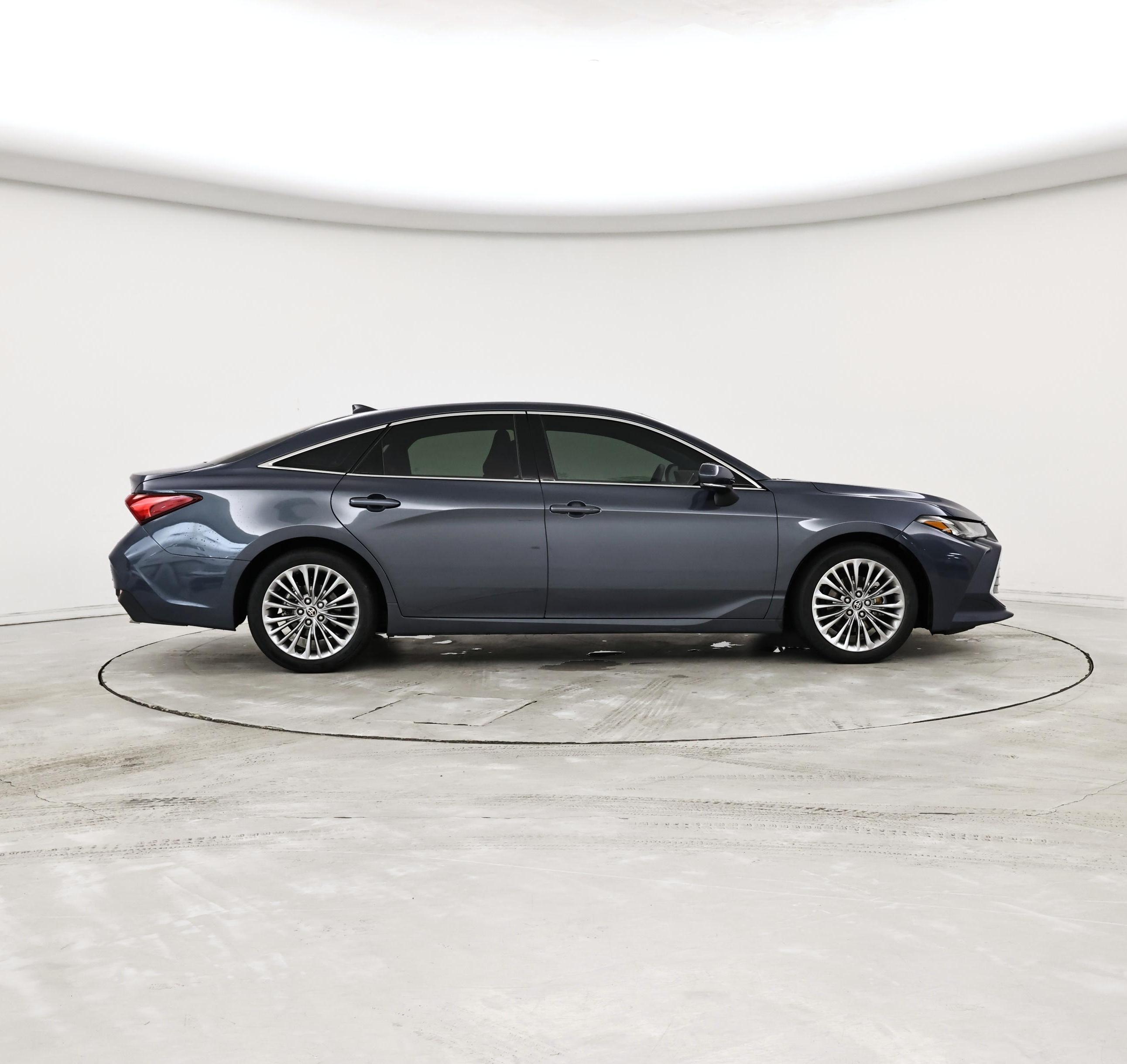 Thumbnail: 2021 Toyota Avalon - 7