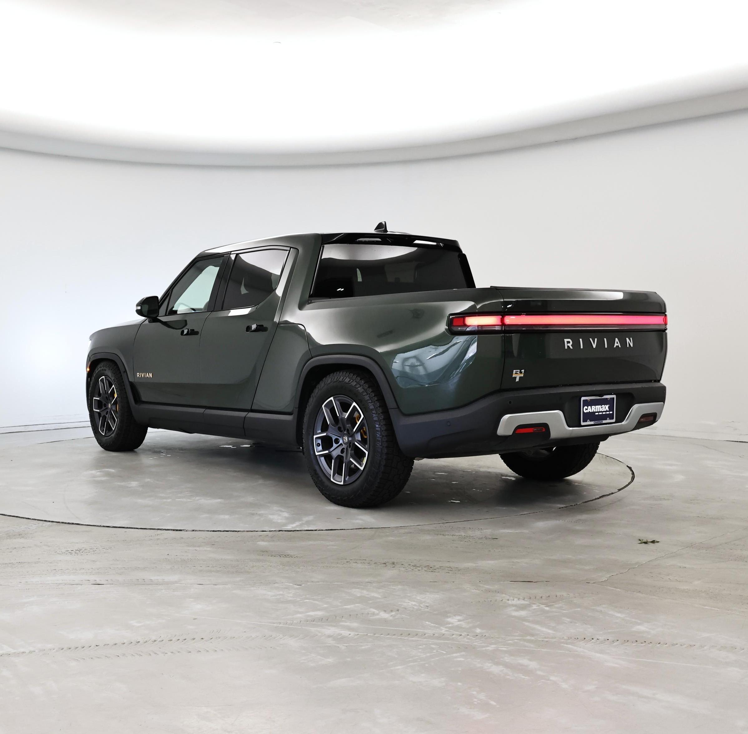 Thumbnail: 2023 Rivian R1T - 2