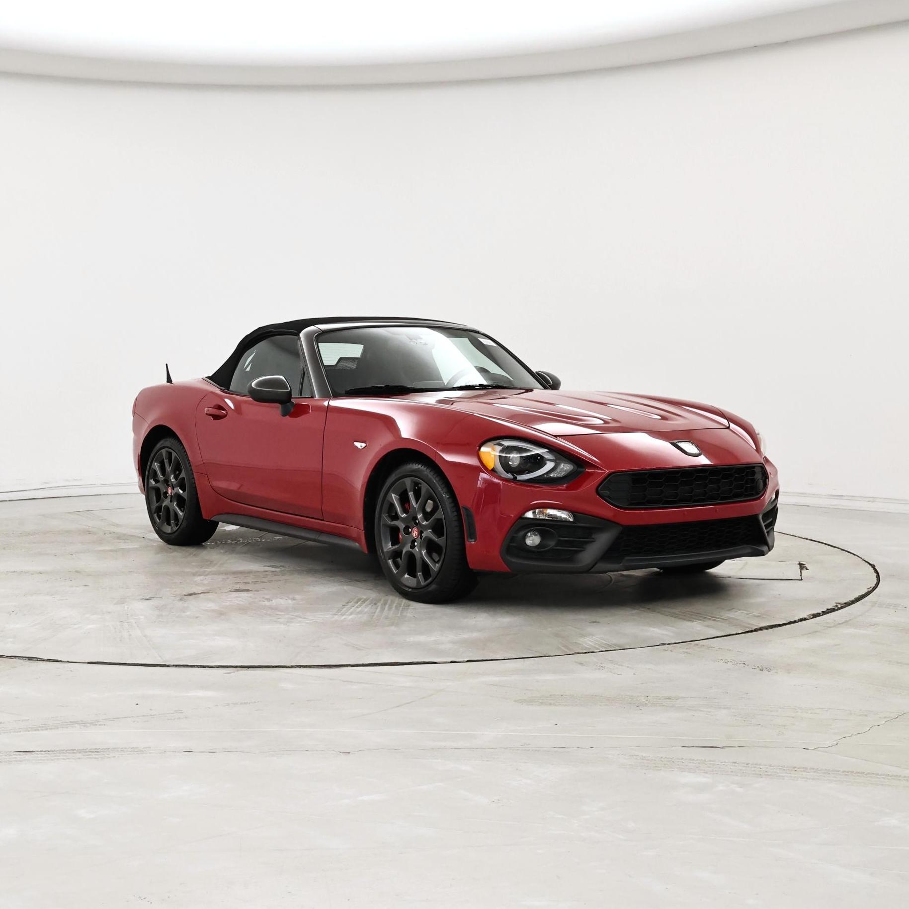 Thumbnail: 2018 Fiat 124 Spider - 1