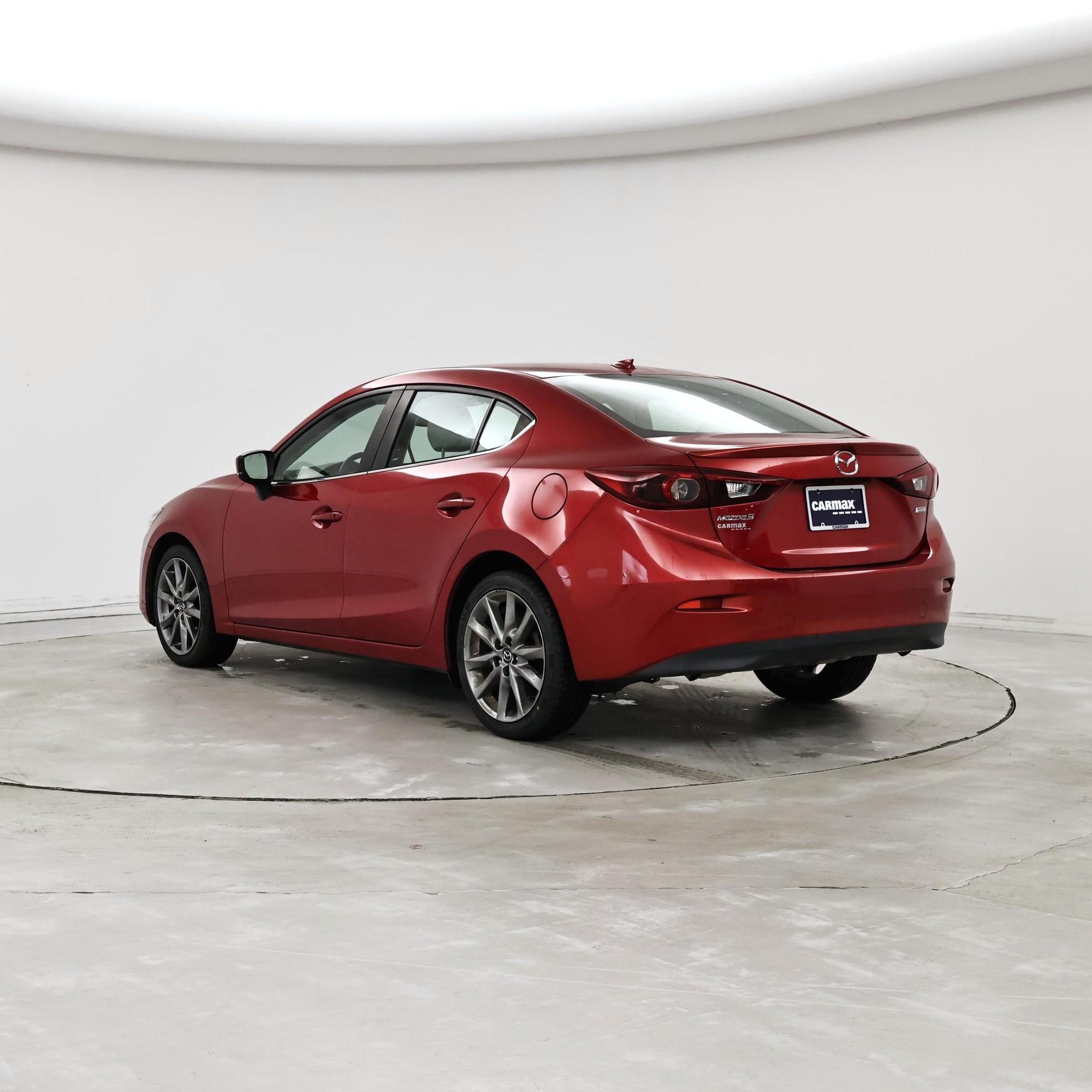 Thumbnail: 2018 Mazda Mazda3 - 2