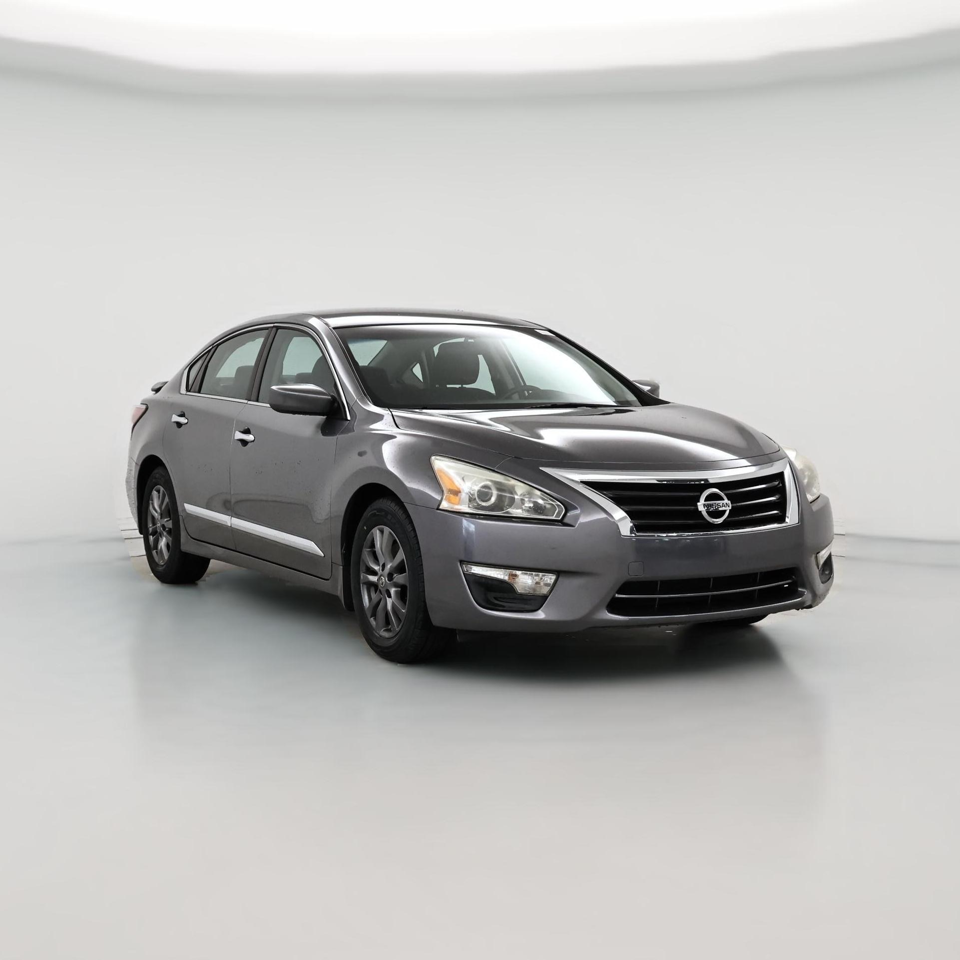 Thumbnail: 2015 Nissan Altima - 1