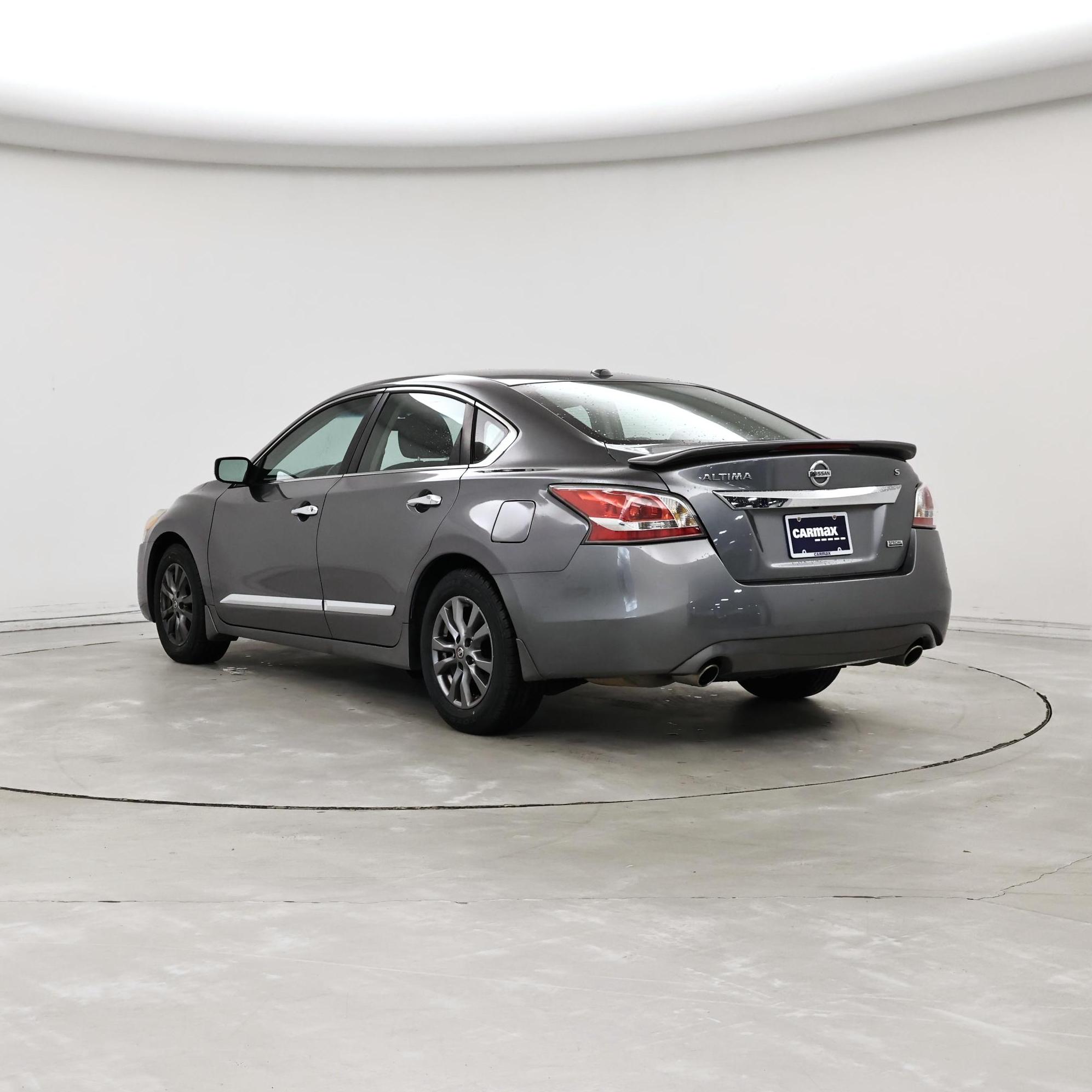 Thumbnail: 2015 Nissan Altima - 2