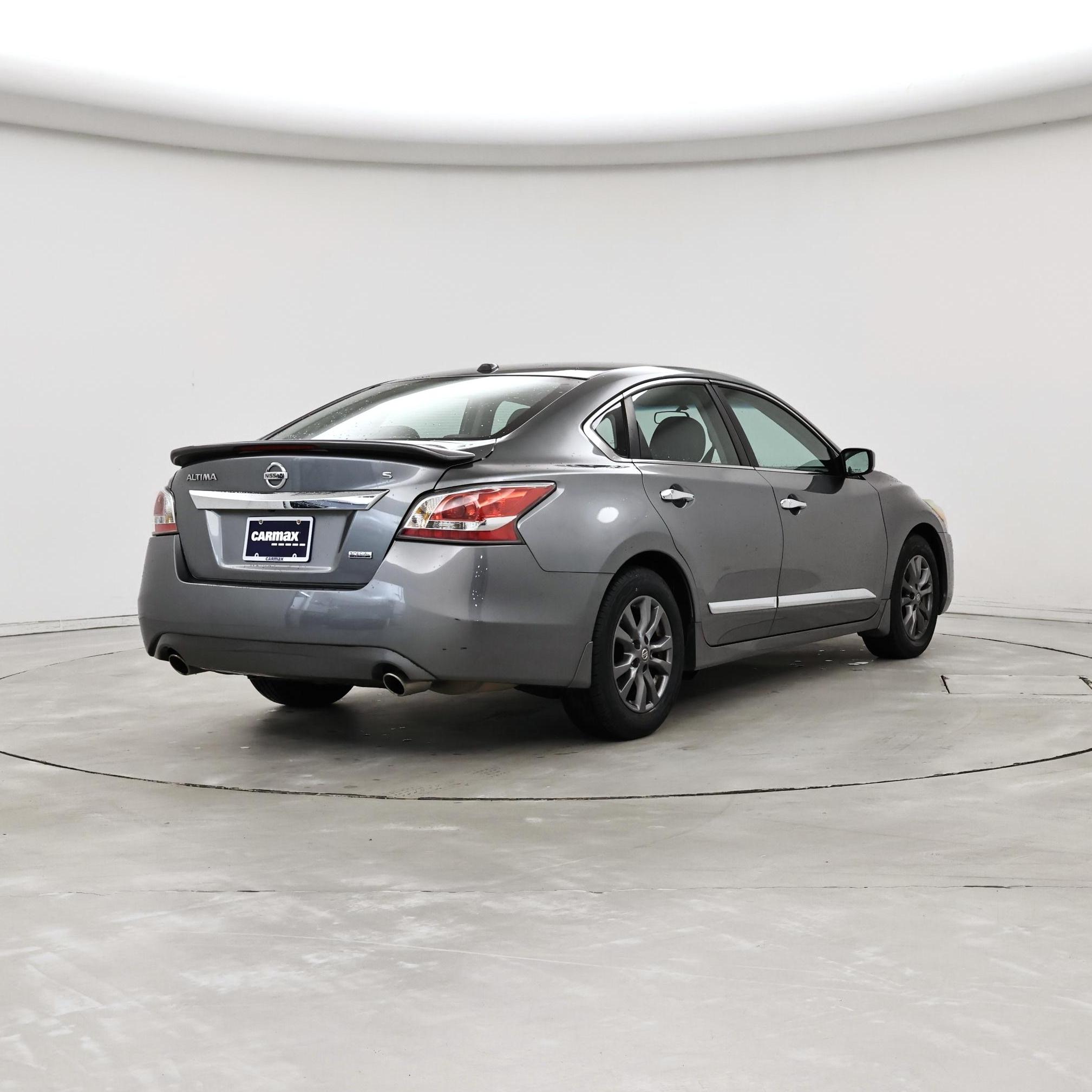 Thumbnail: 2015 Nissan Altima - 8