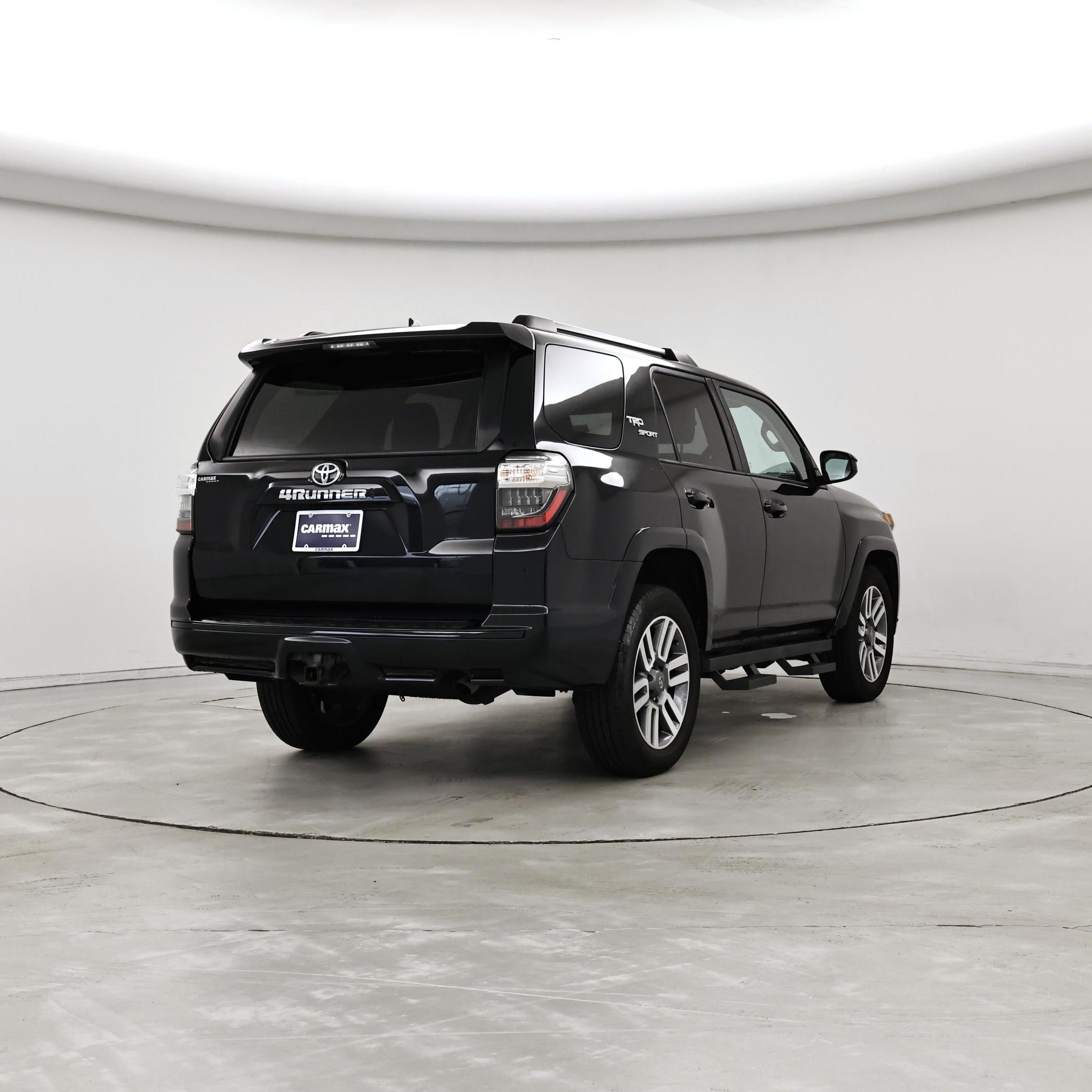 Thumbnail: 2022 Toyota 4Runner - 8