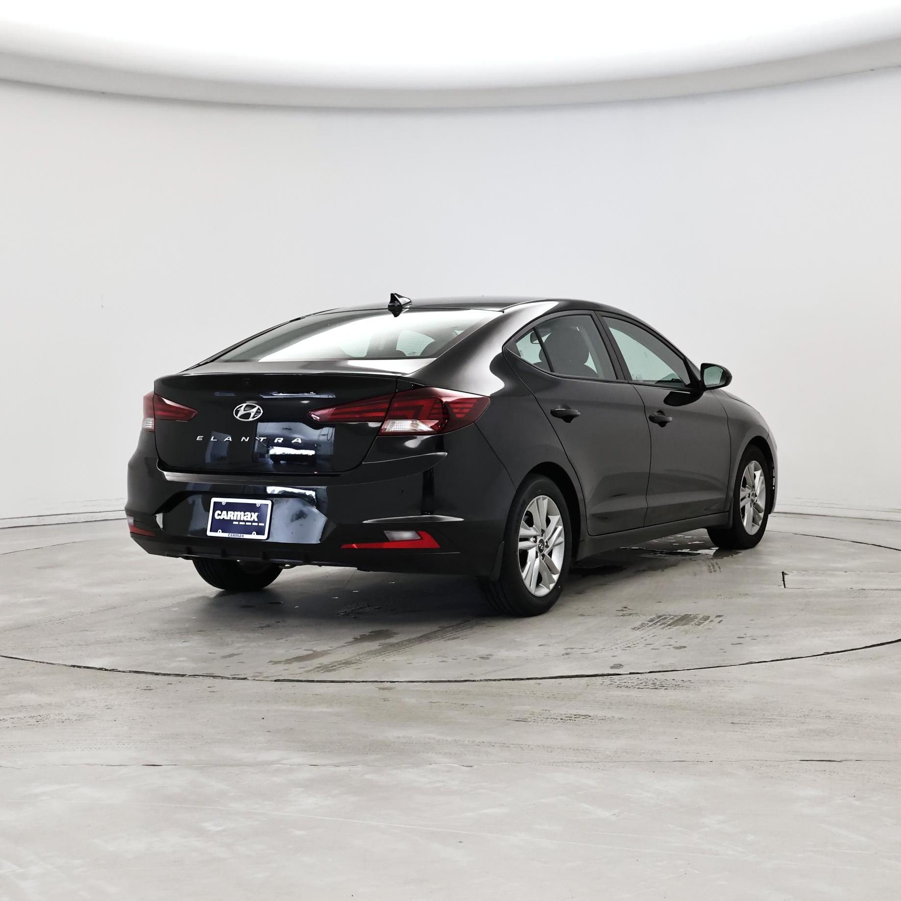 Thumbnail: 2020 Hyundai Elantra - 8