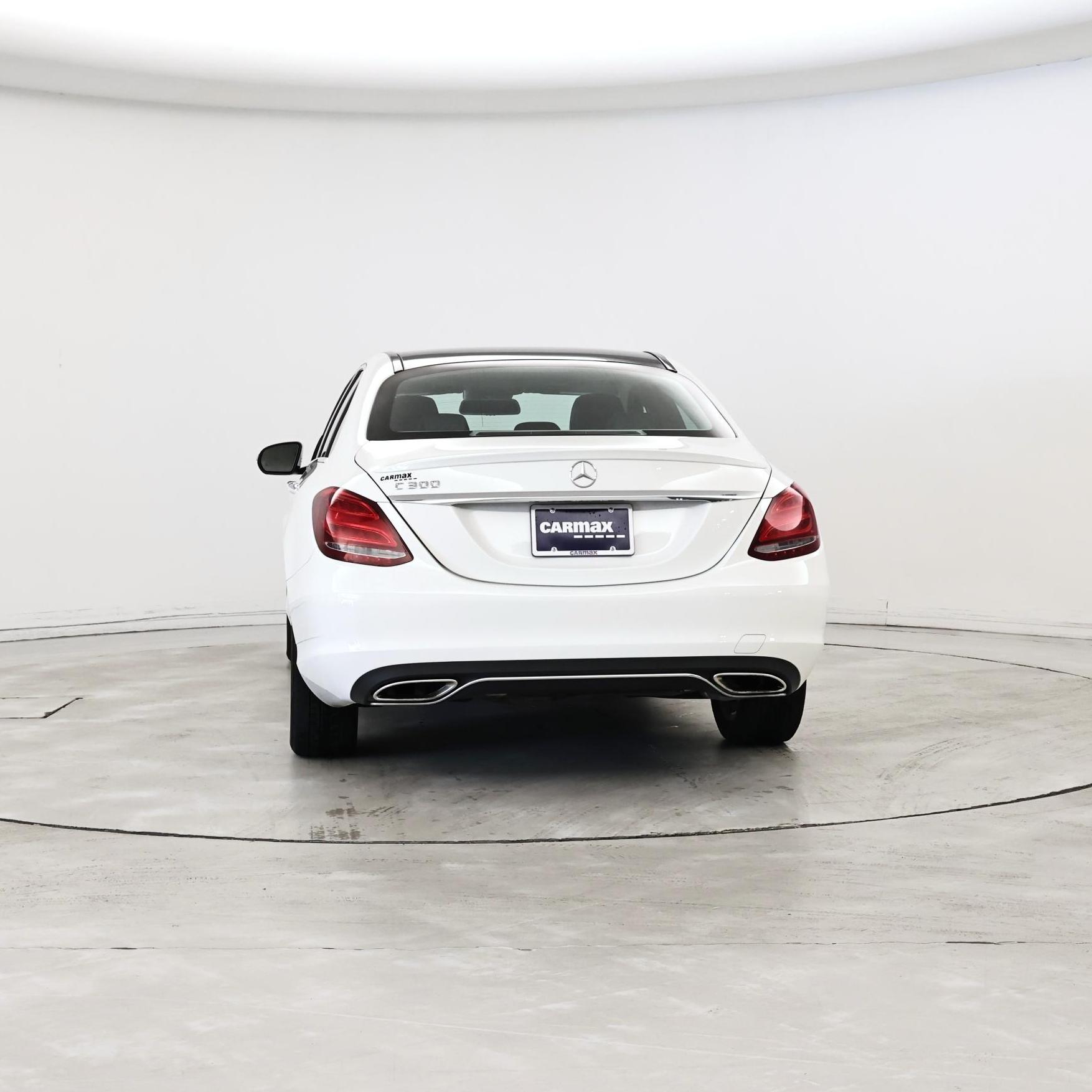 Thumbnail: 2016 Mercedes-Benz C-Class - 6
