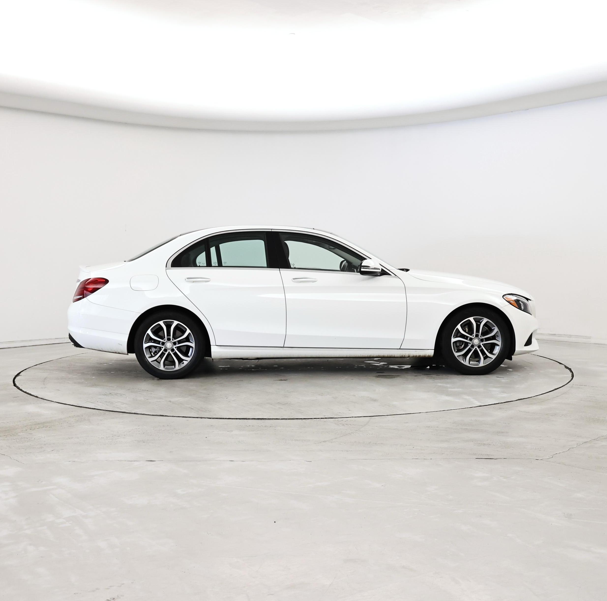 Thumbnail: 2016 Mercedes-Benz C-Class - 7