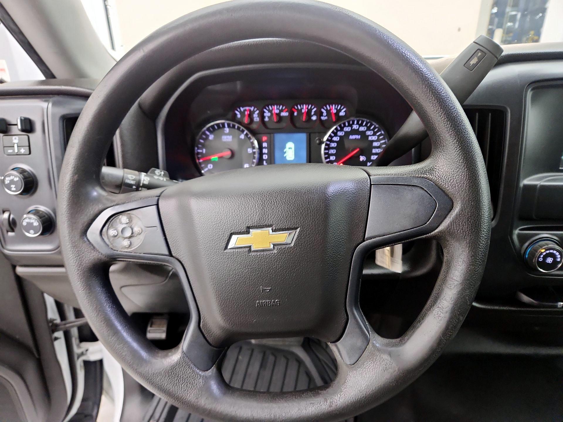 Thumbnail: 2019 Chevrolet Silverado 1500 - 10