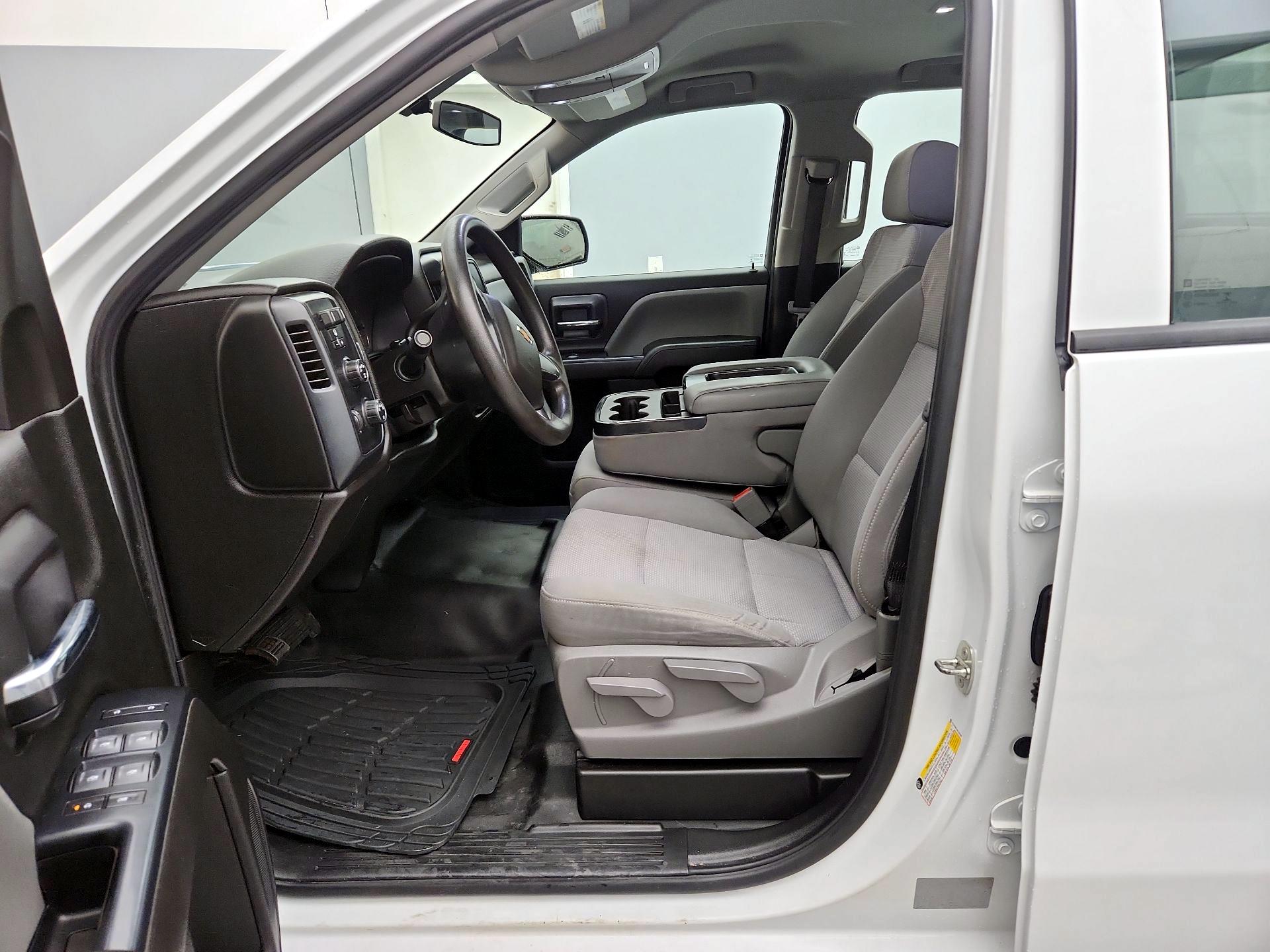 Thumbnail: 2019 Chevrolet Silverado 1500 - 11