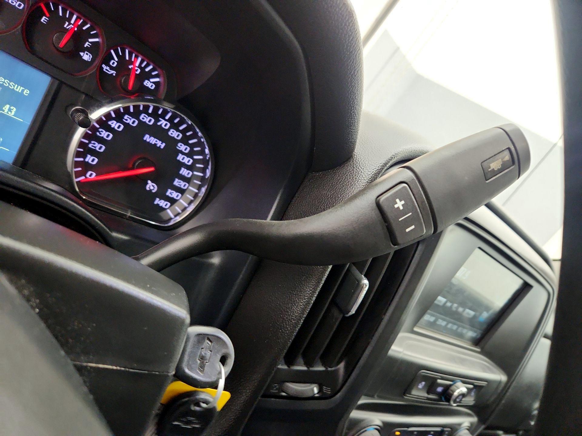 Thumbnail: 2019 Chevrolet Silverado 1500 - 17