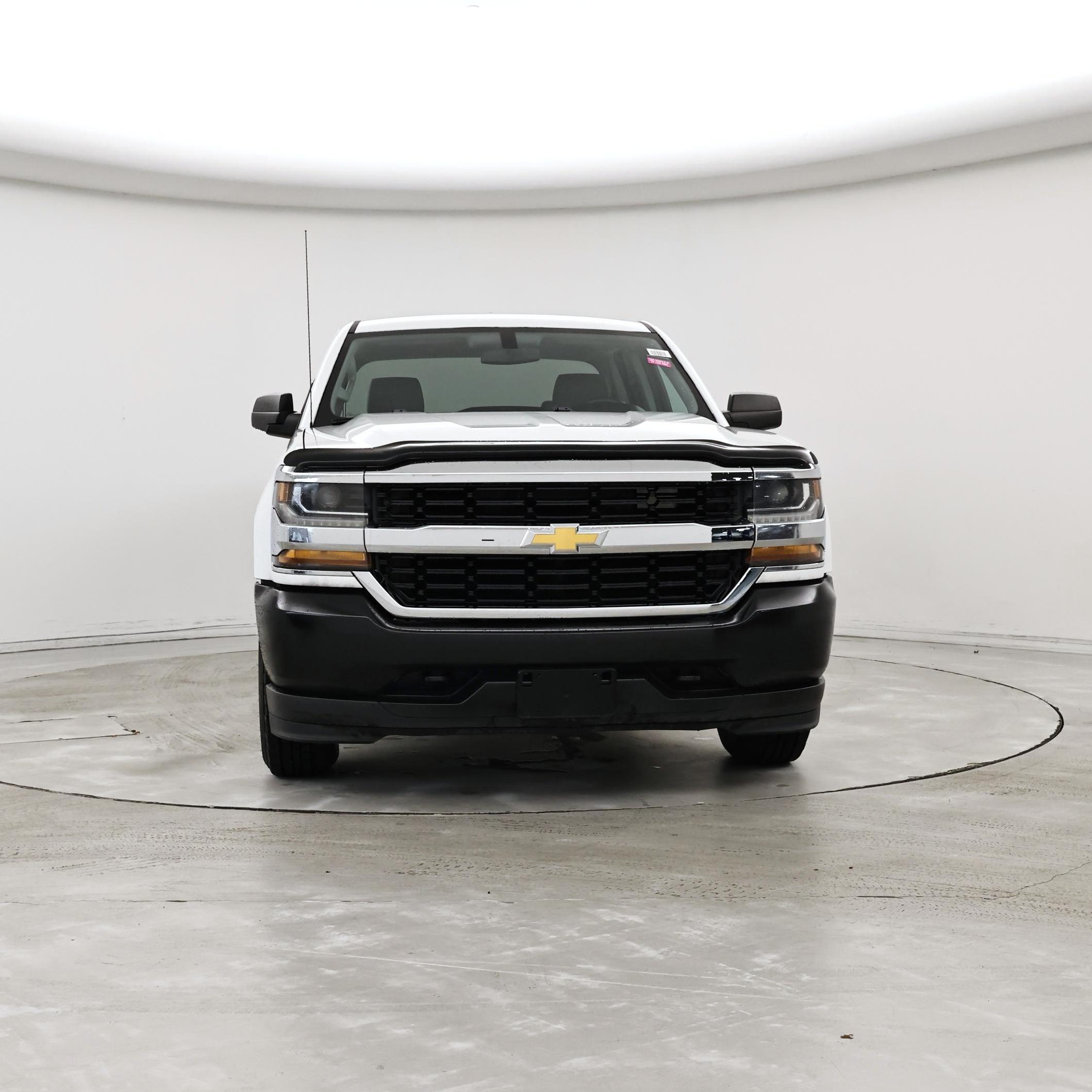 Thumbnail: 2019 Chevrolet Silverado 1500 - 5