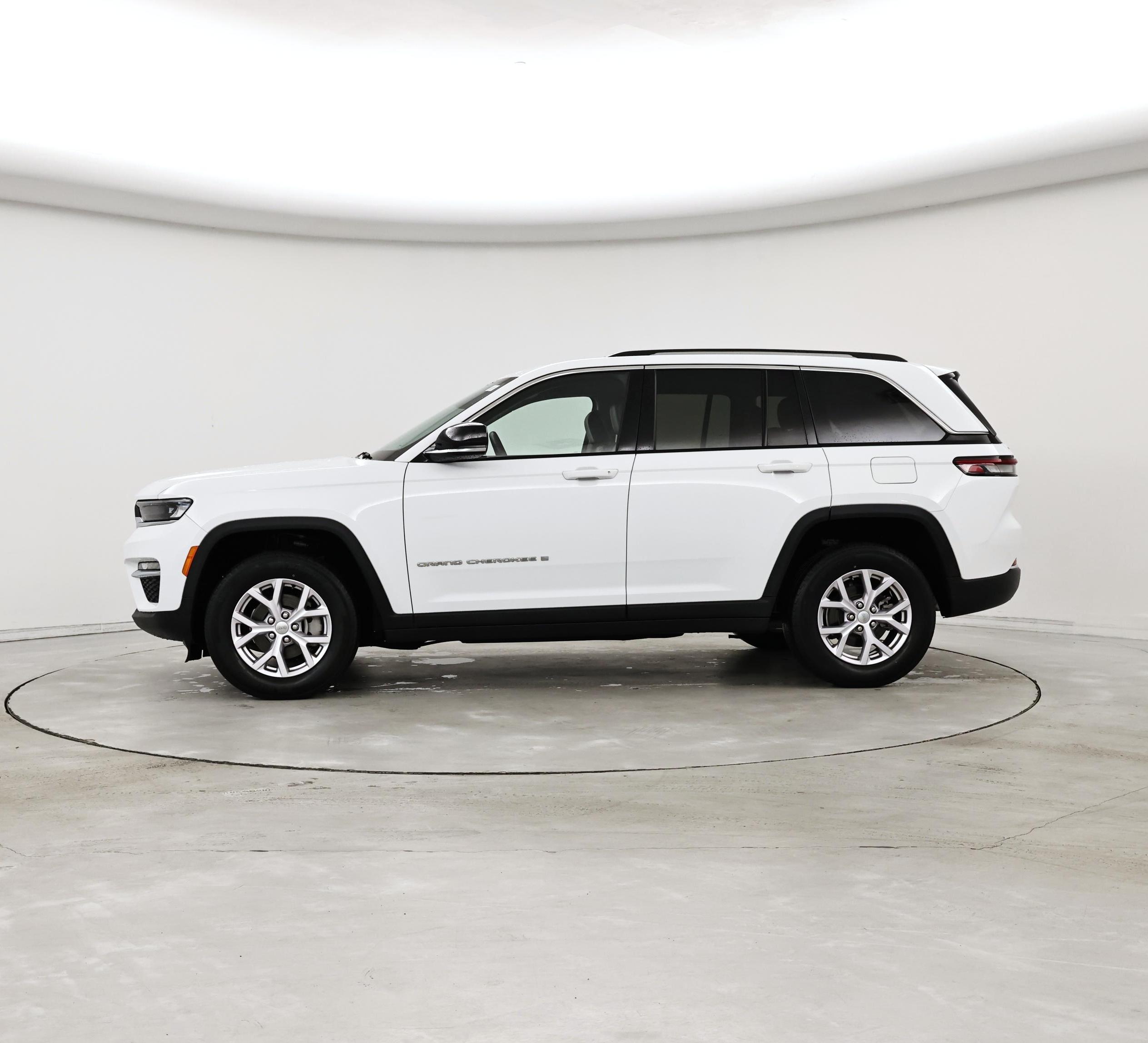 Thumbnail: 2022 Jeep Grand Cherokee - 3
