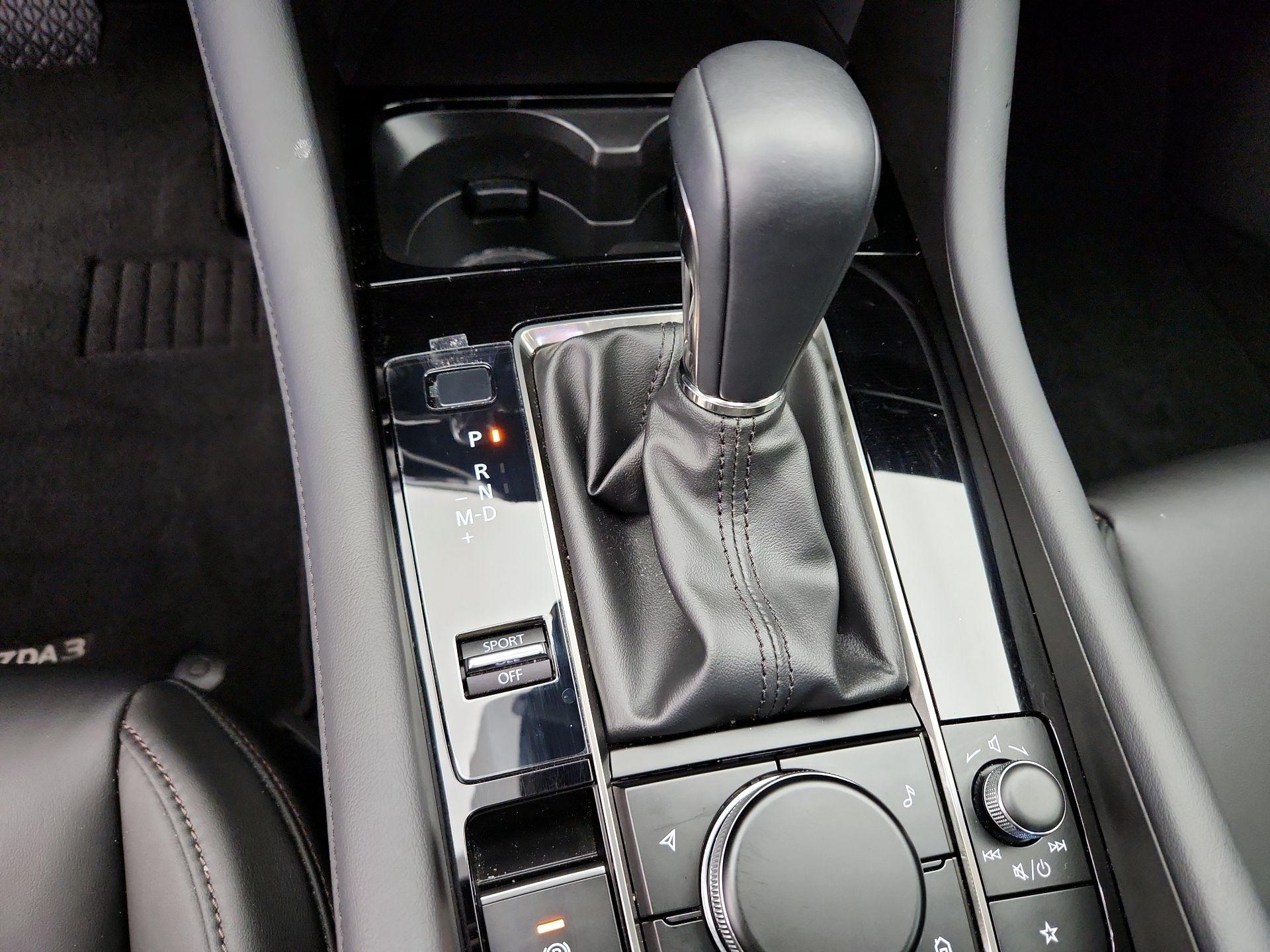 Thumbnail: 2024 Mazda Mazda3 - 17