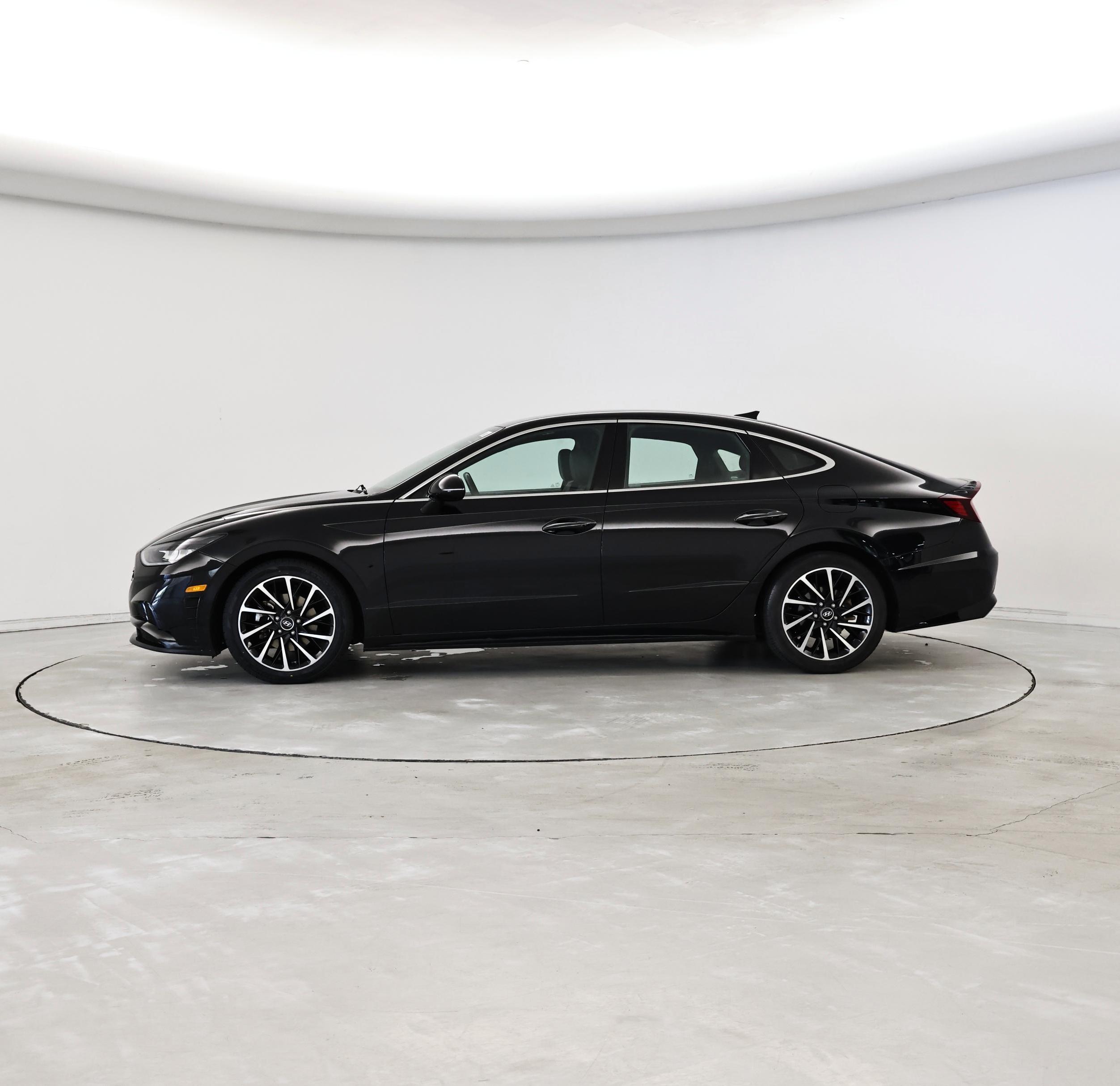 Thumbnail: 2020 Hyundai Sonata - 3