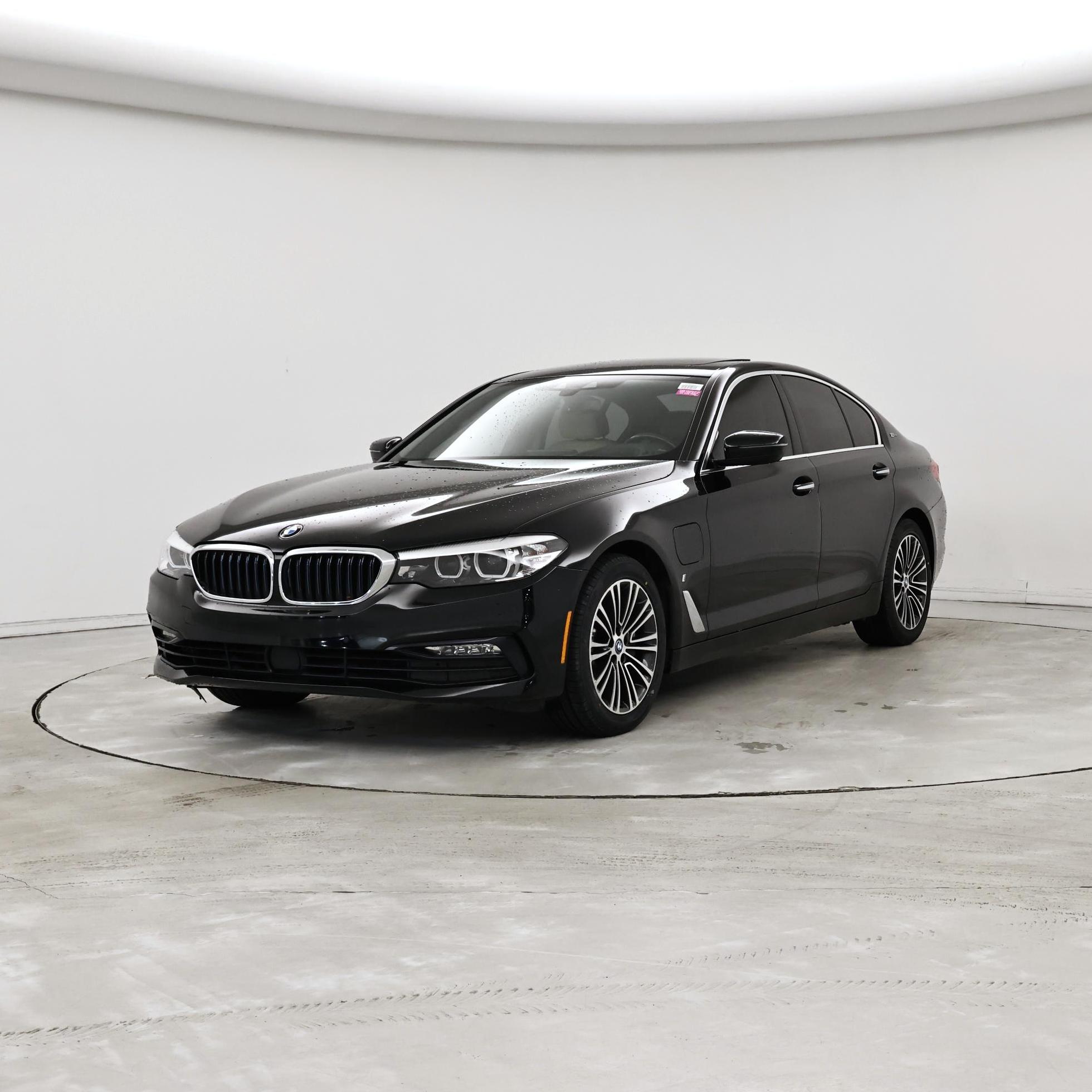 Thumbnail: 2018 BMW 5 Series - 4