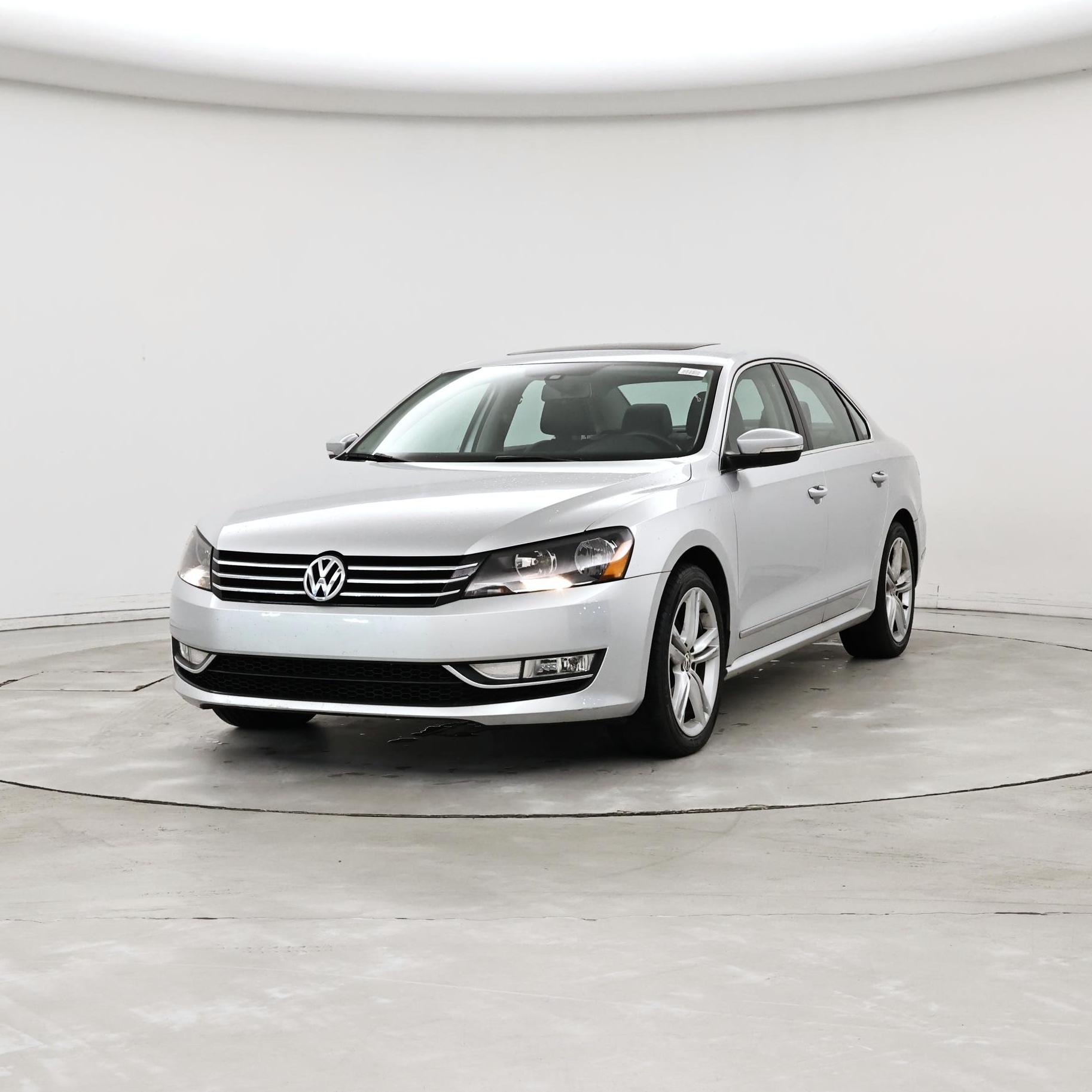 Thumbnail: 2015 Volkswagen Passat - 4