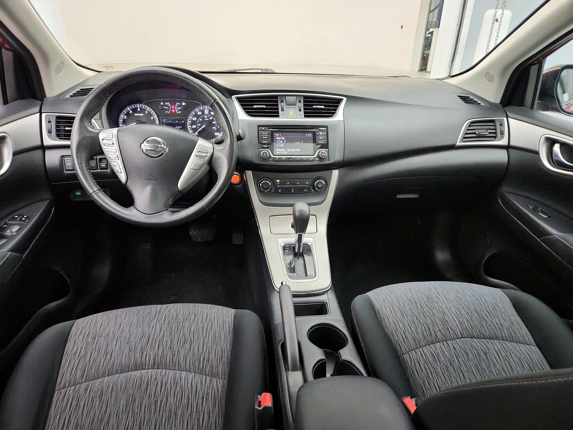 Thumbnail: 2015 Nissan Sentra - 9