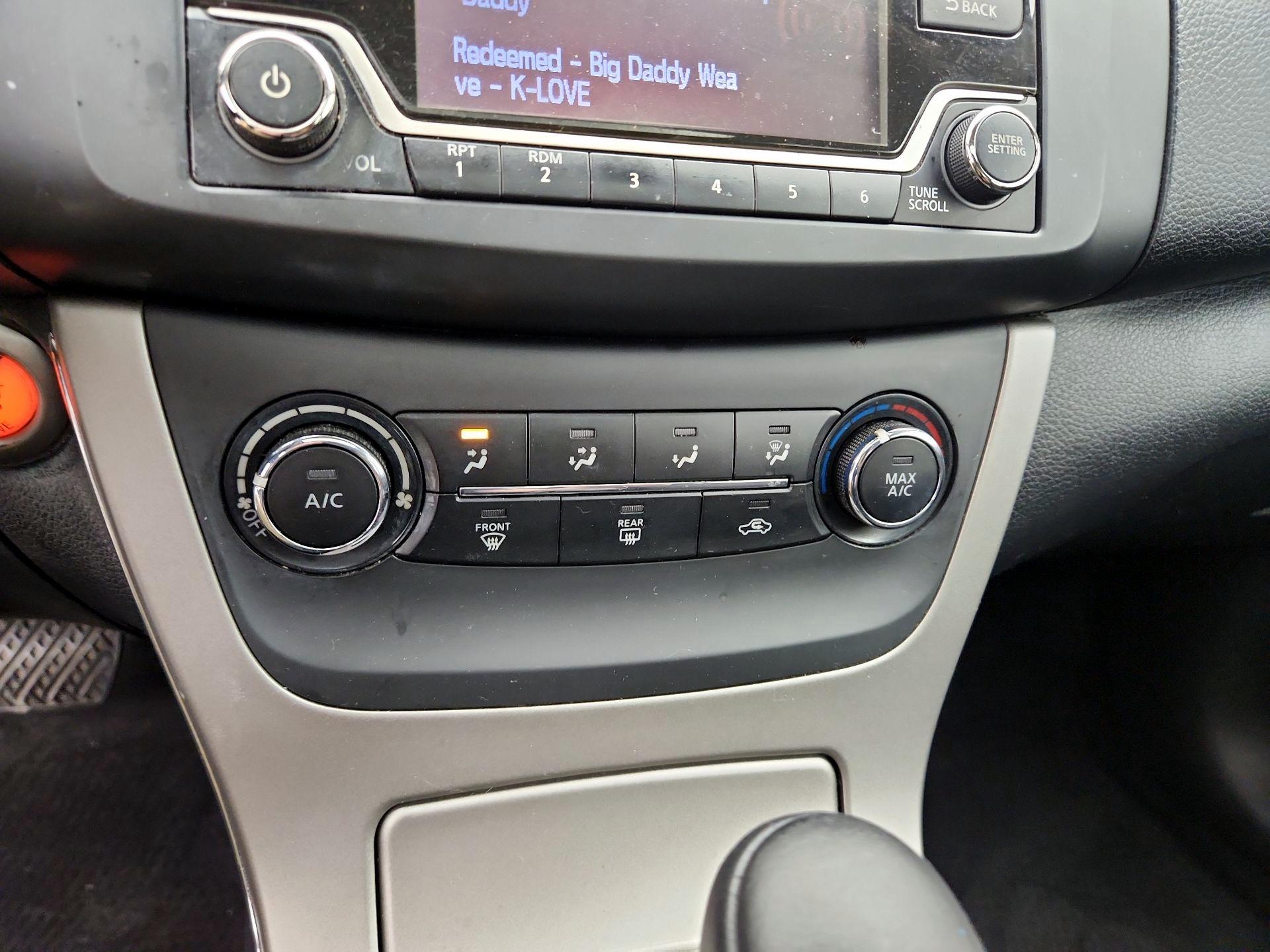Thumbnail: 2015 Nissan Sentra - 16