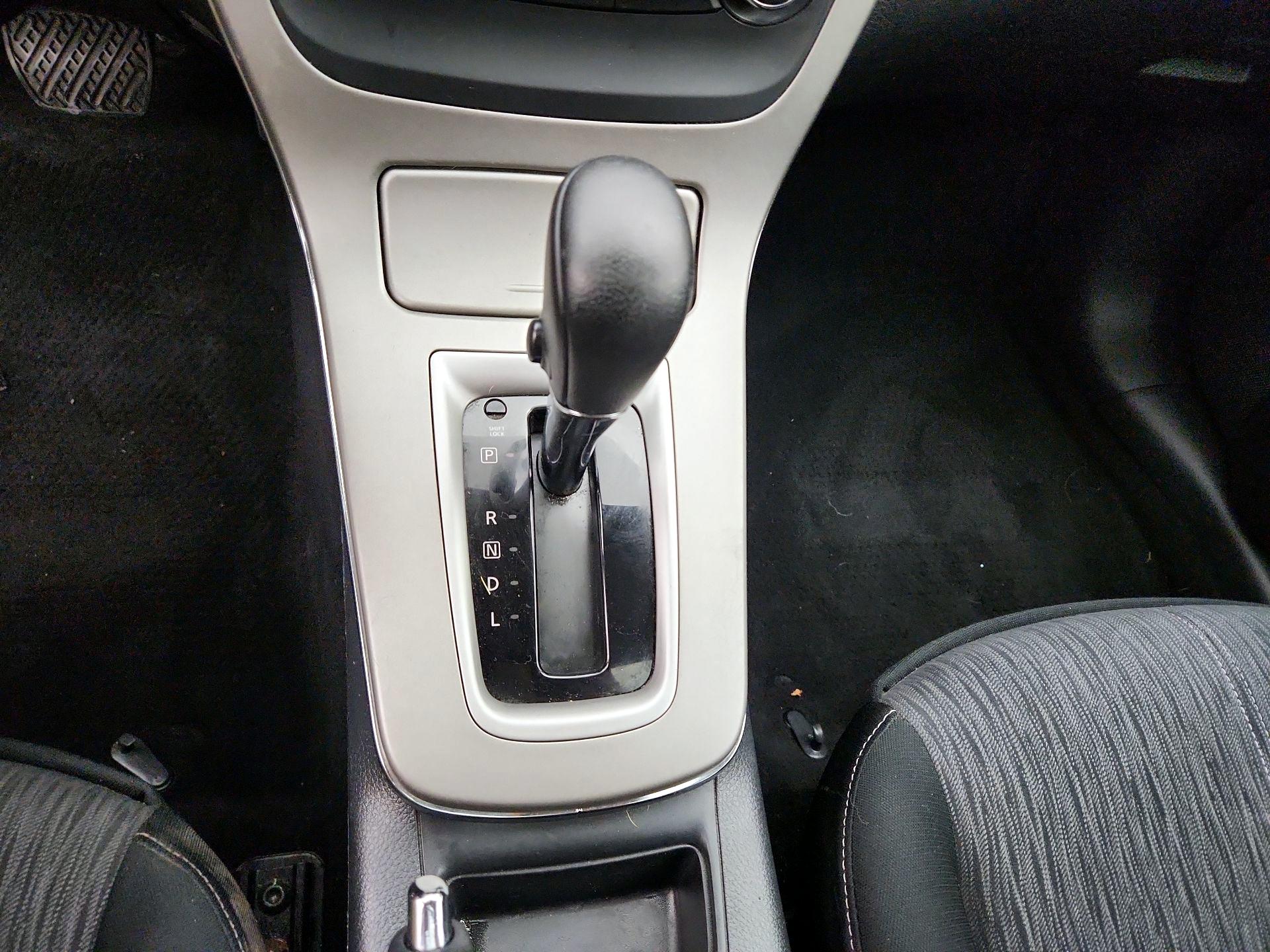Thumbnail: 2015 Nissan Sentra - 17