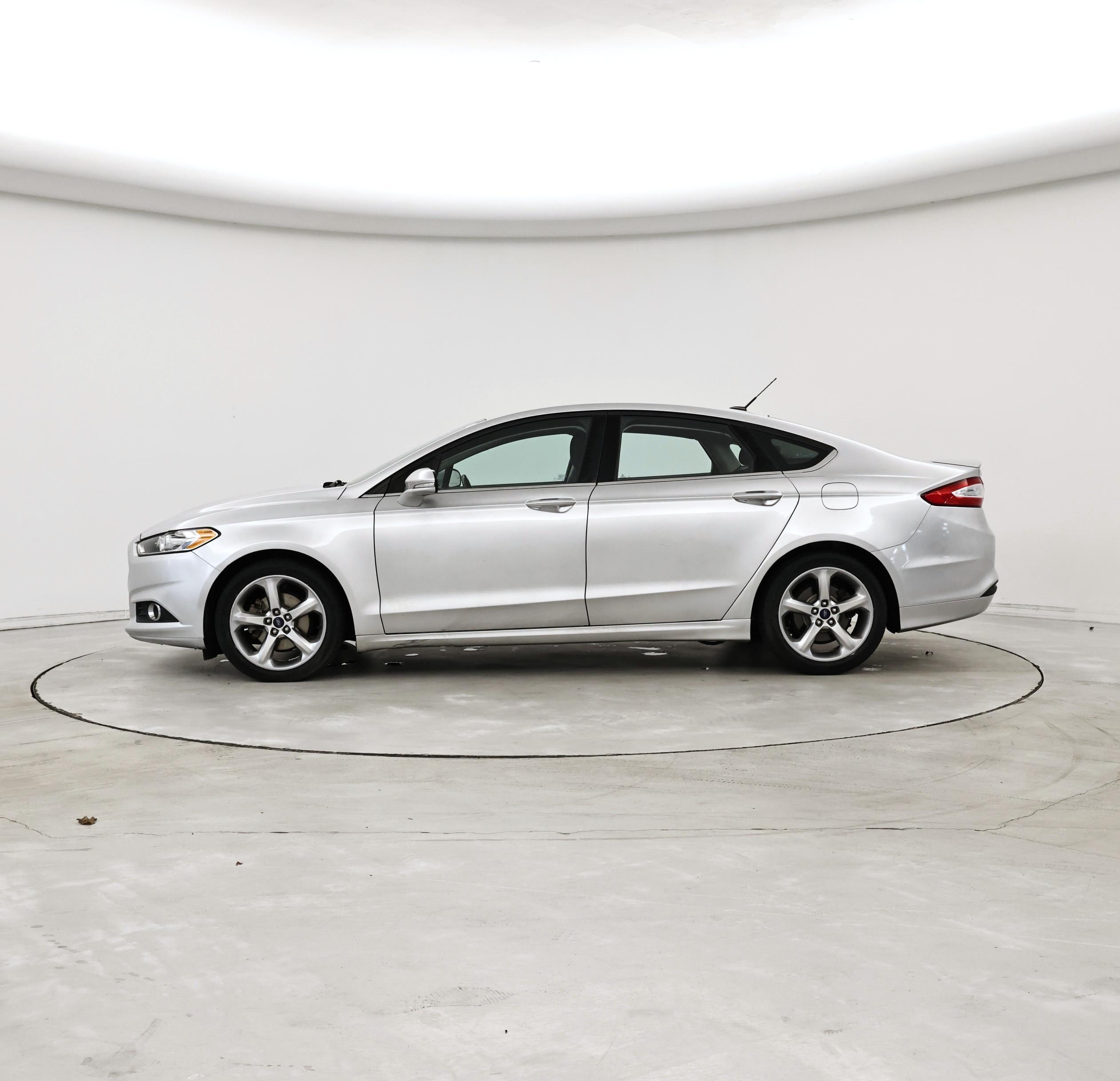 Thumbnail: 2014 Ford Fusion - 3