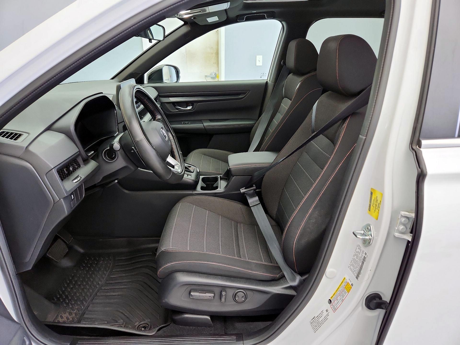 Thumbnail: 2023 Honda CR-V - 11