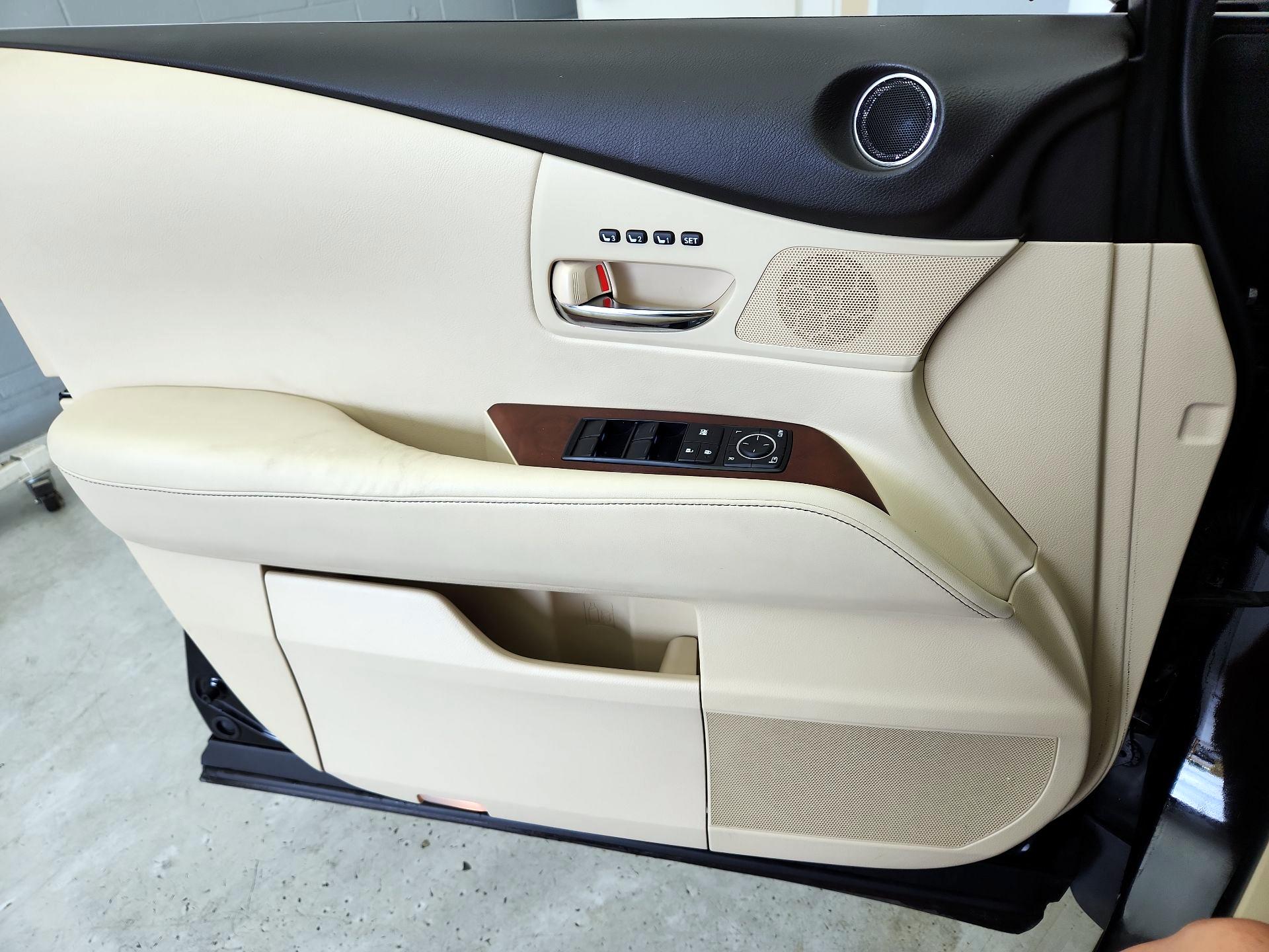 Thumbnail: 2014 Lexus RX - 12