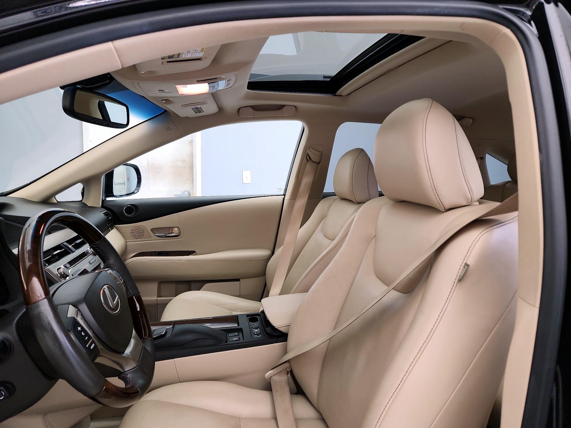 Thumbnail: 2014 Lexus RX - 19
