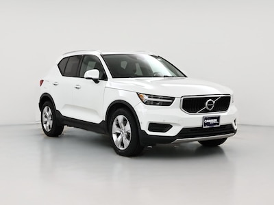 White 2019 Volvo XC40 T5 Momentum