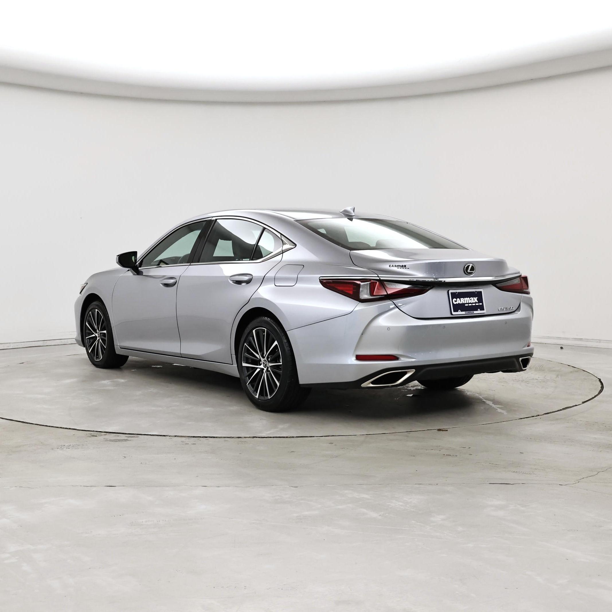 Thumbnail: 2025 Lexus ES - 2
