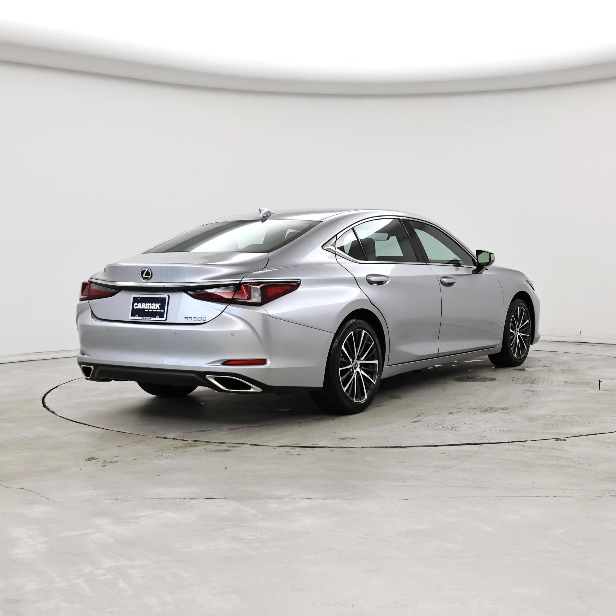 Thumbnail: 2025 Lexus ES - 8
