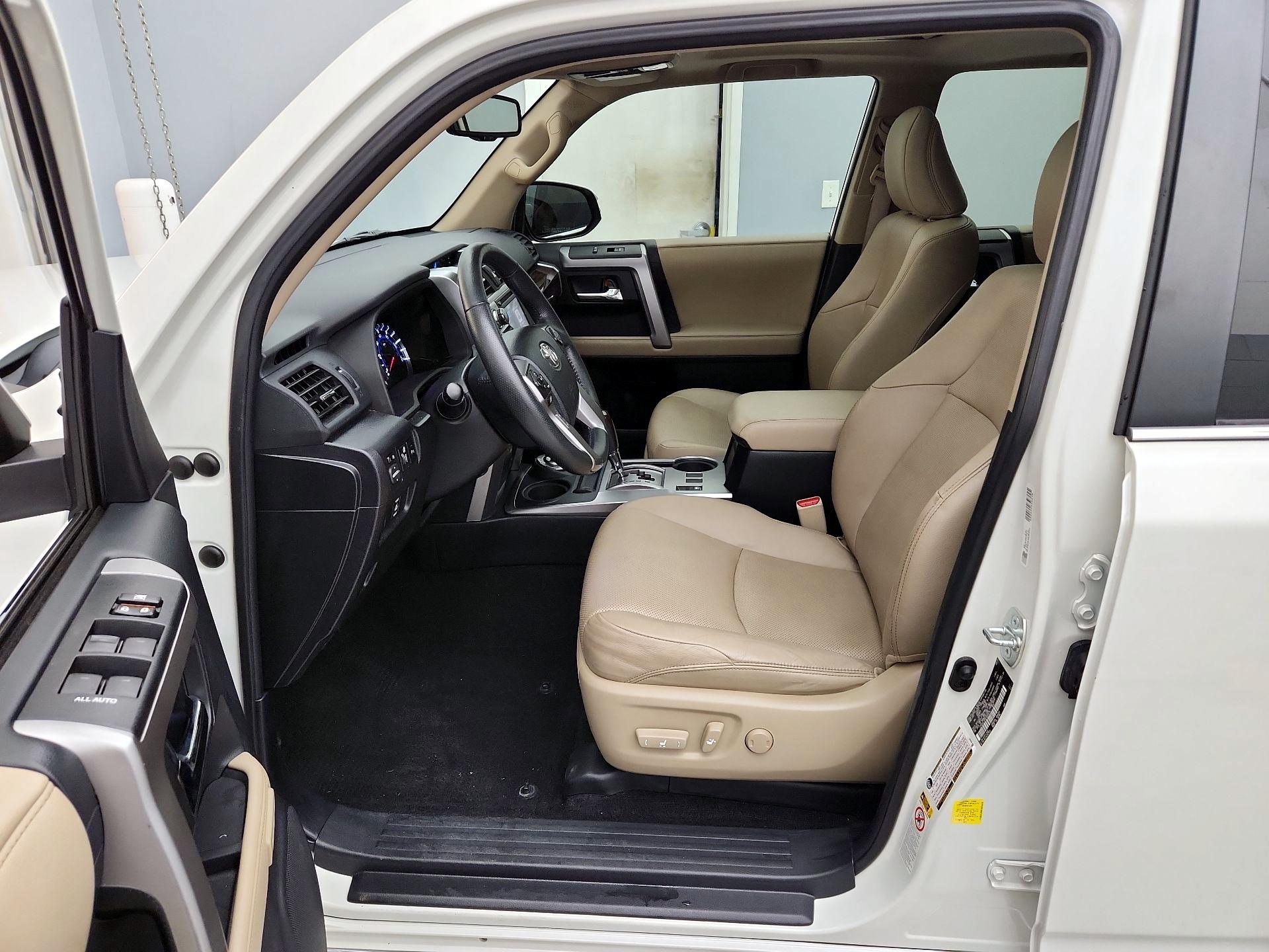 Thumbnail: 2019 Toyota 4Runner - 11