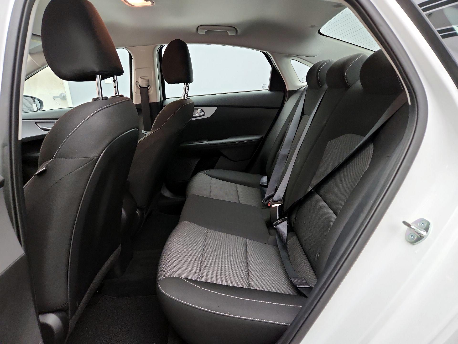 Thumbnail: 2023 Kia Forte - 19