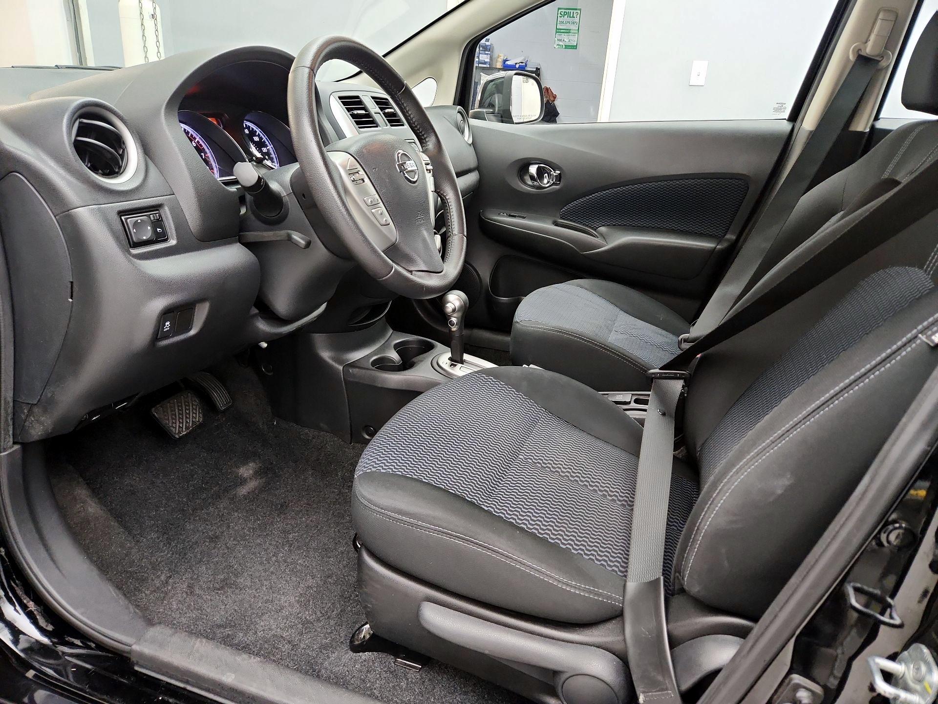 Thumbnail: 2014 Nissan Versa Note - 11