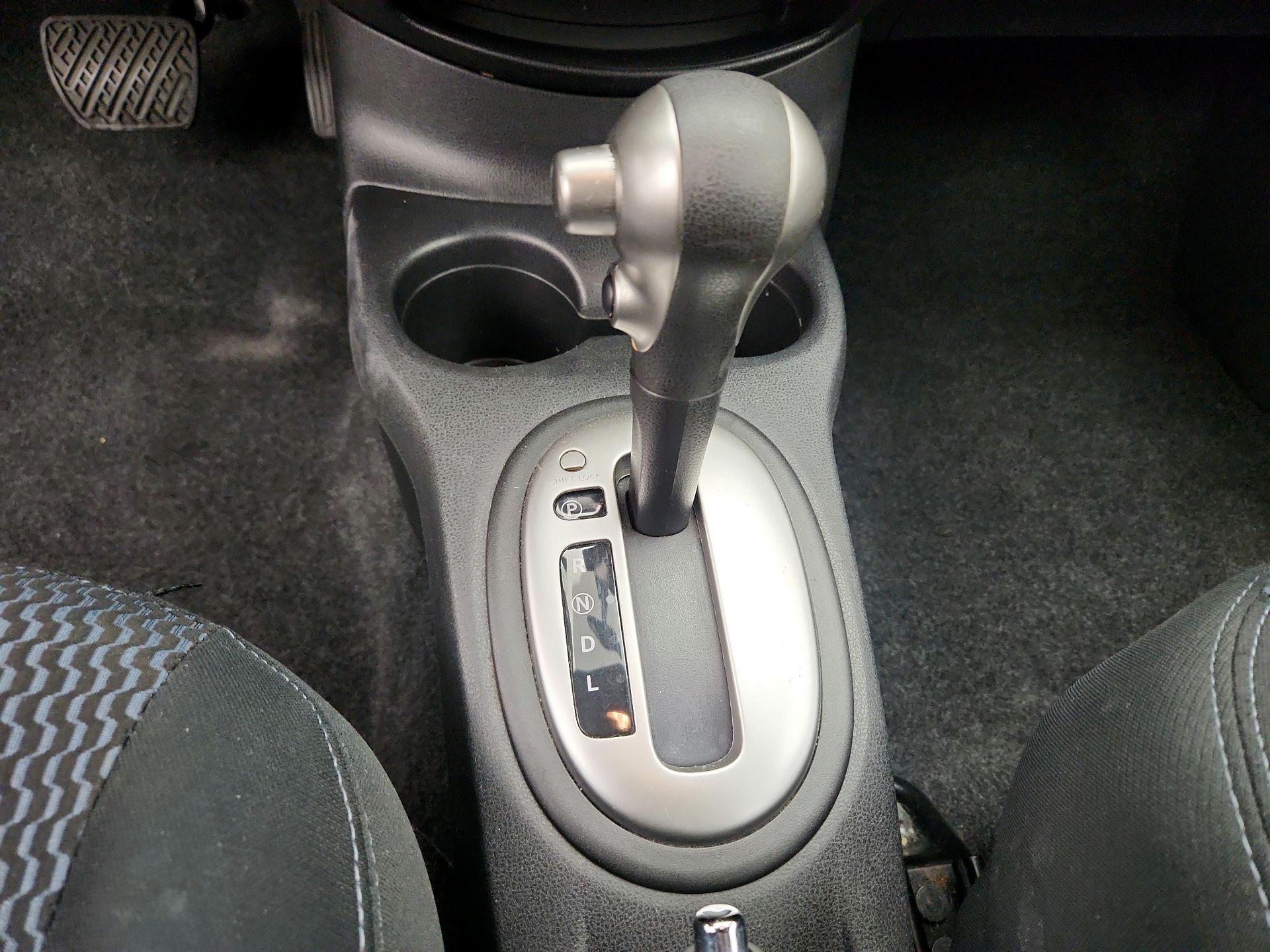 Thumbnail: 2014 Nissan Versa Note - 18
