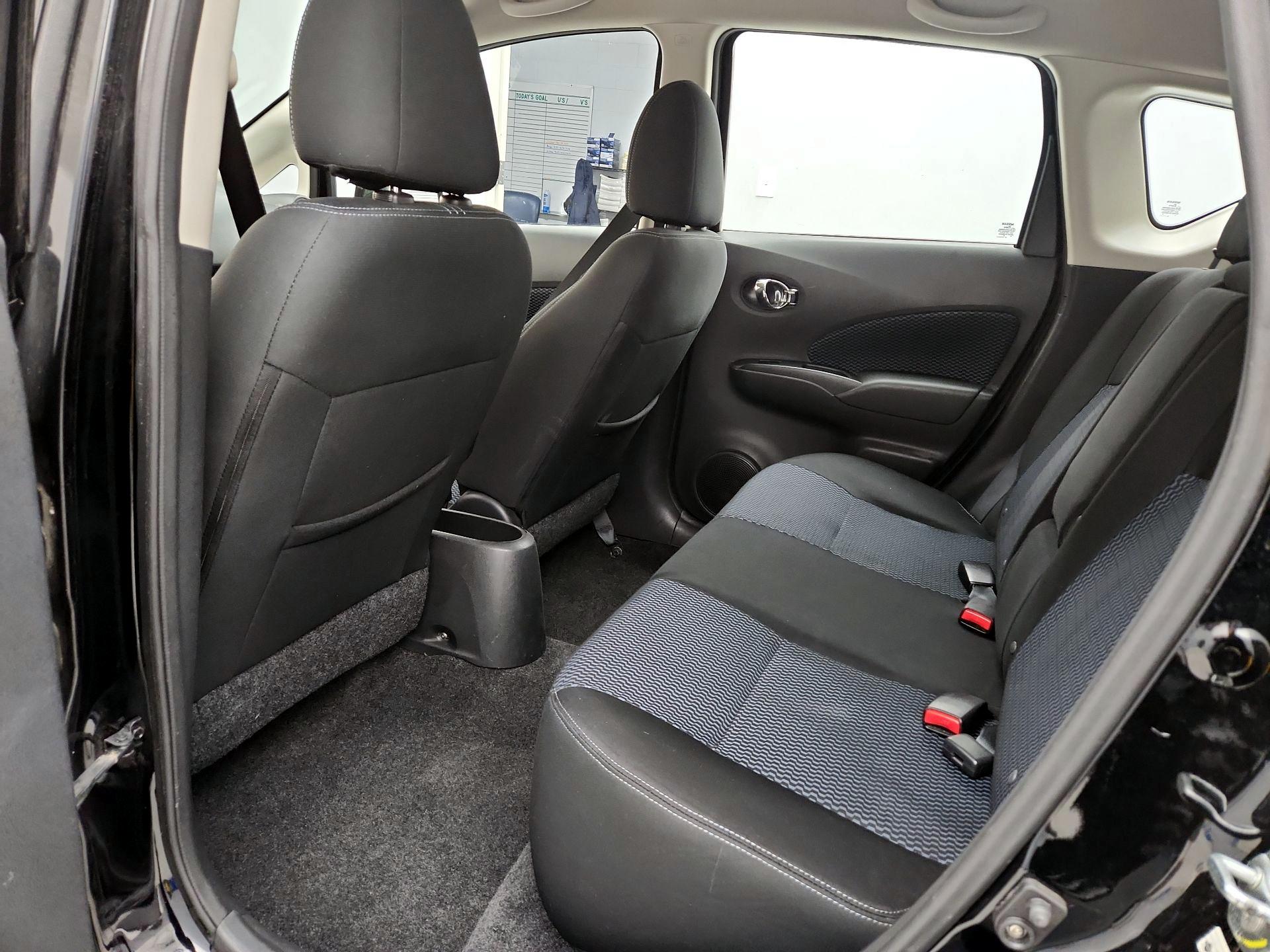 Thumbnail: 2014 Nissan Versa Note - 20