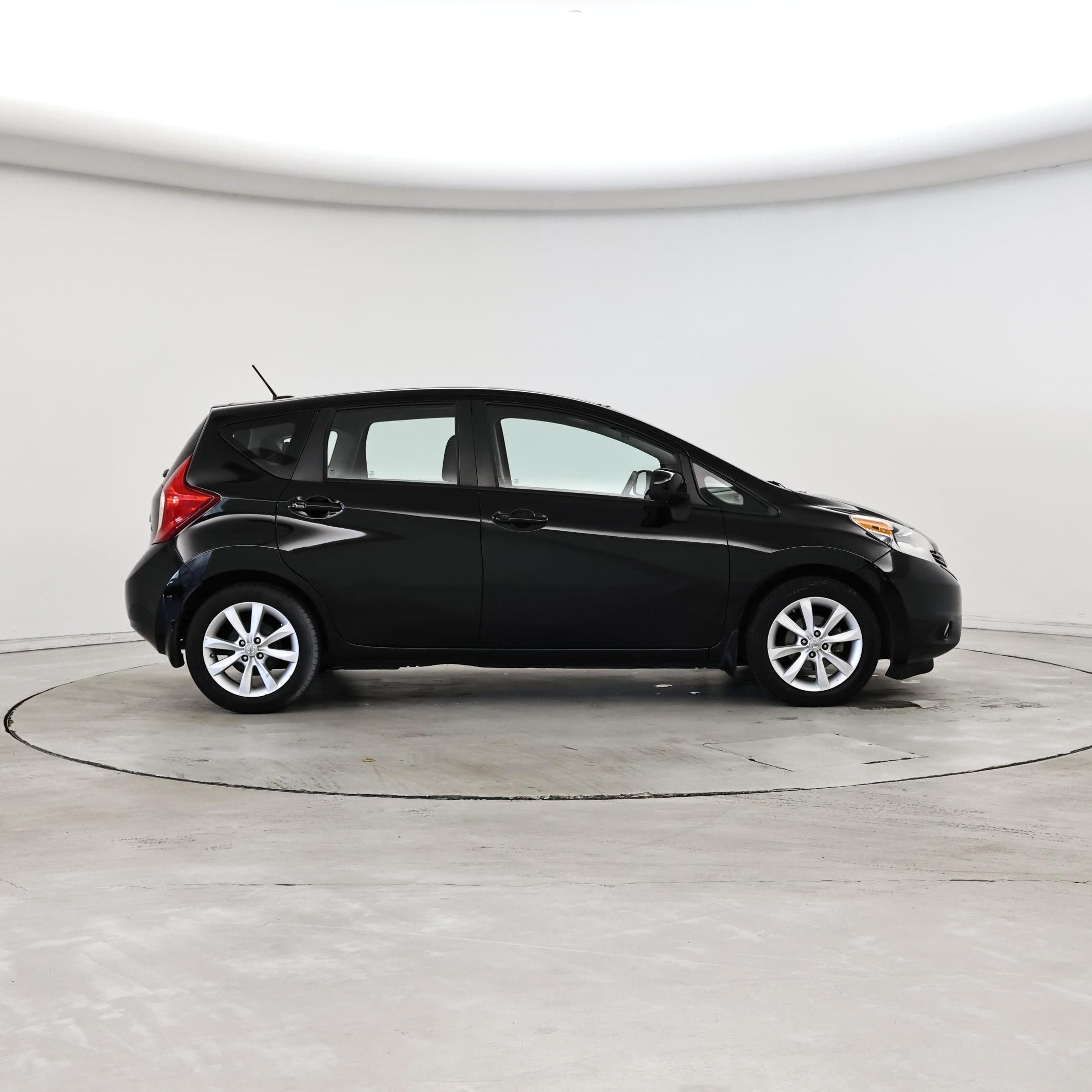 Thumbnail: 2014 Nissan Versa Note - 7
