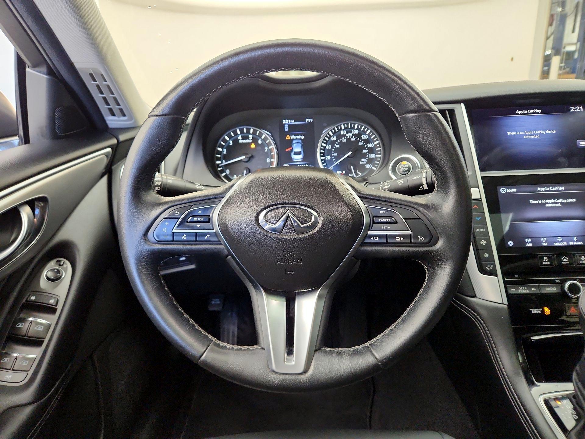 Thumbnail: 2020 INFINITI Q50 - 10