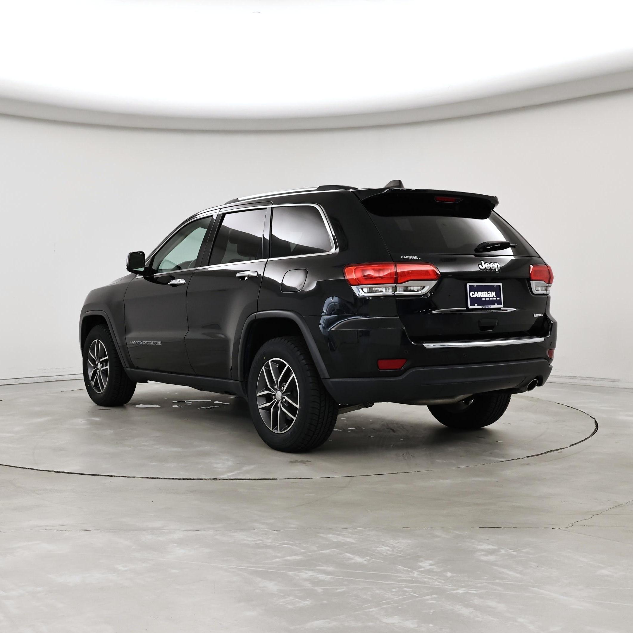 Thumbnail: 2017 Jeep Grand Cherokee - 2