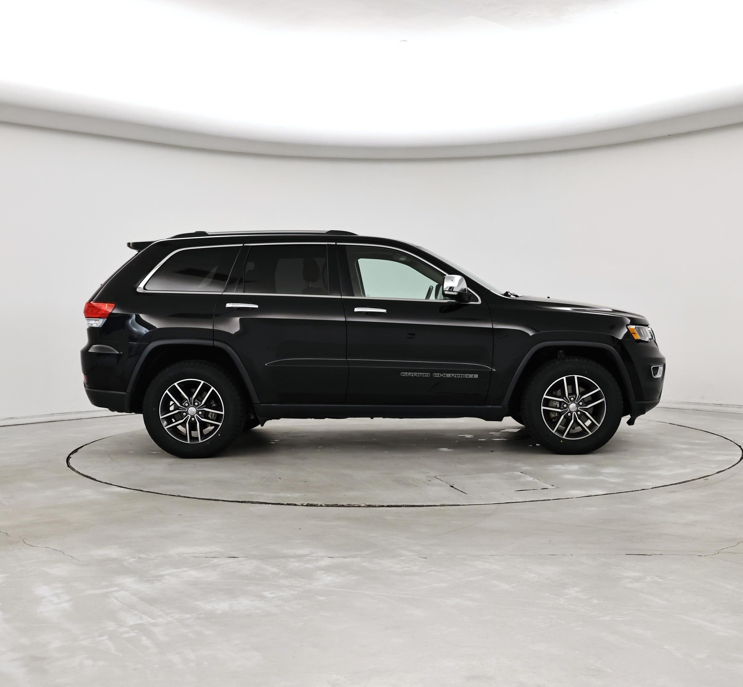 Thumbnail: 2017 Jeep Grand Cherokee - 7