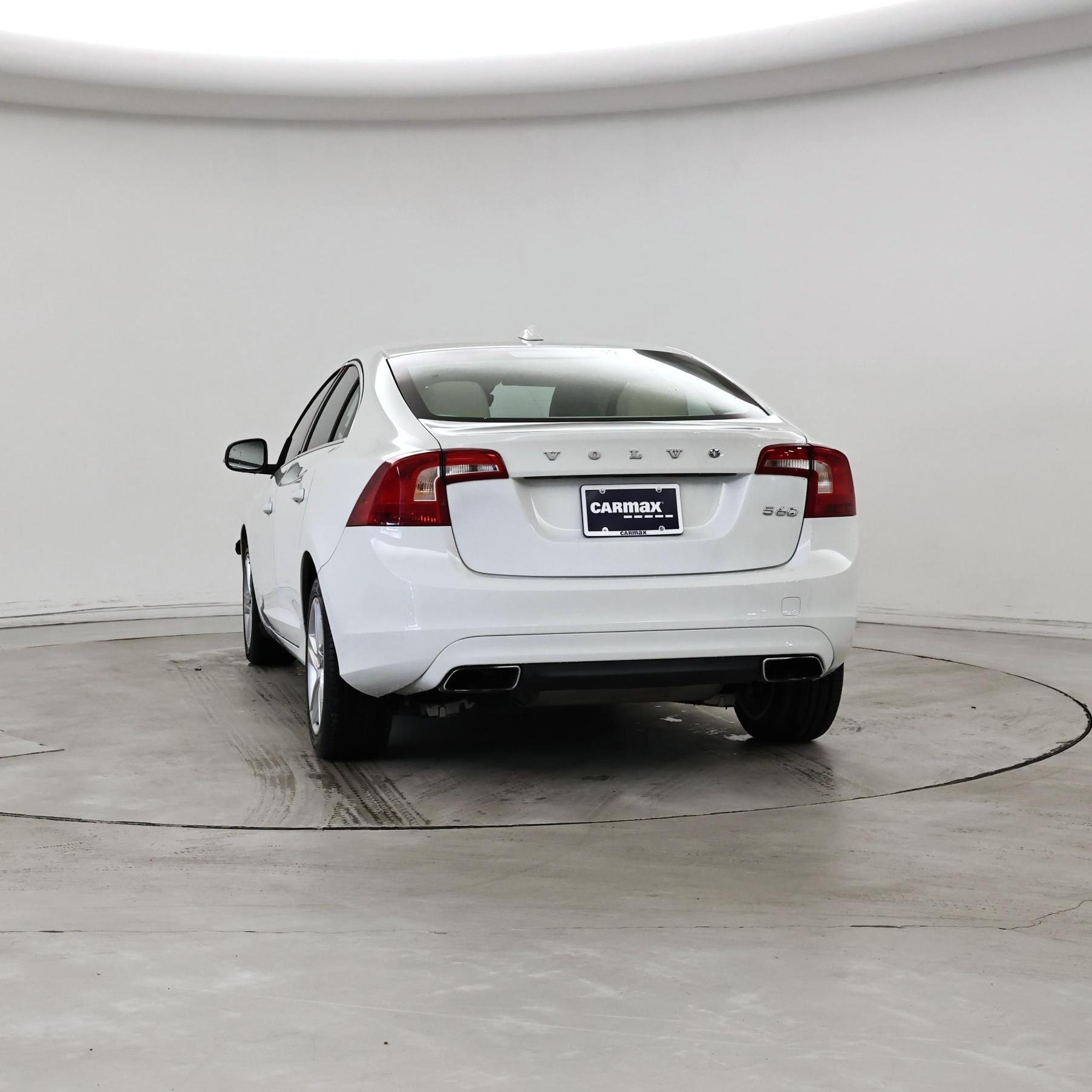 Thumbnail: 2015 Volvo S60 - 6
