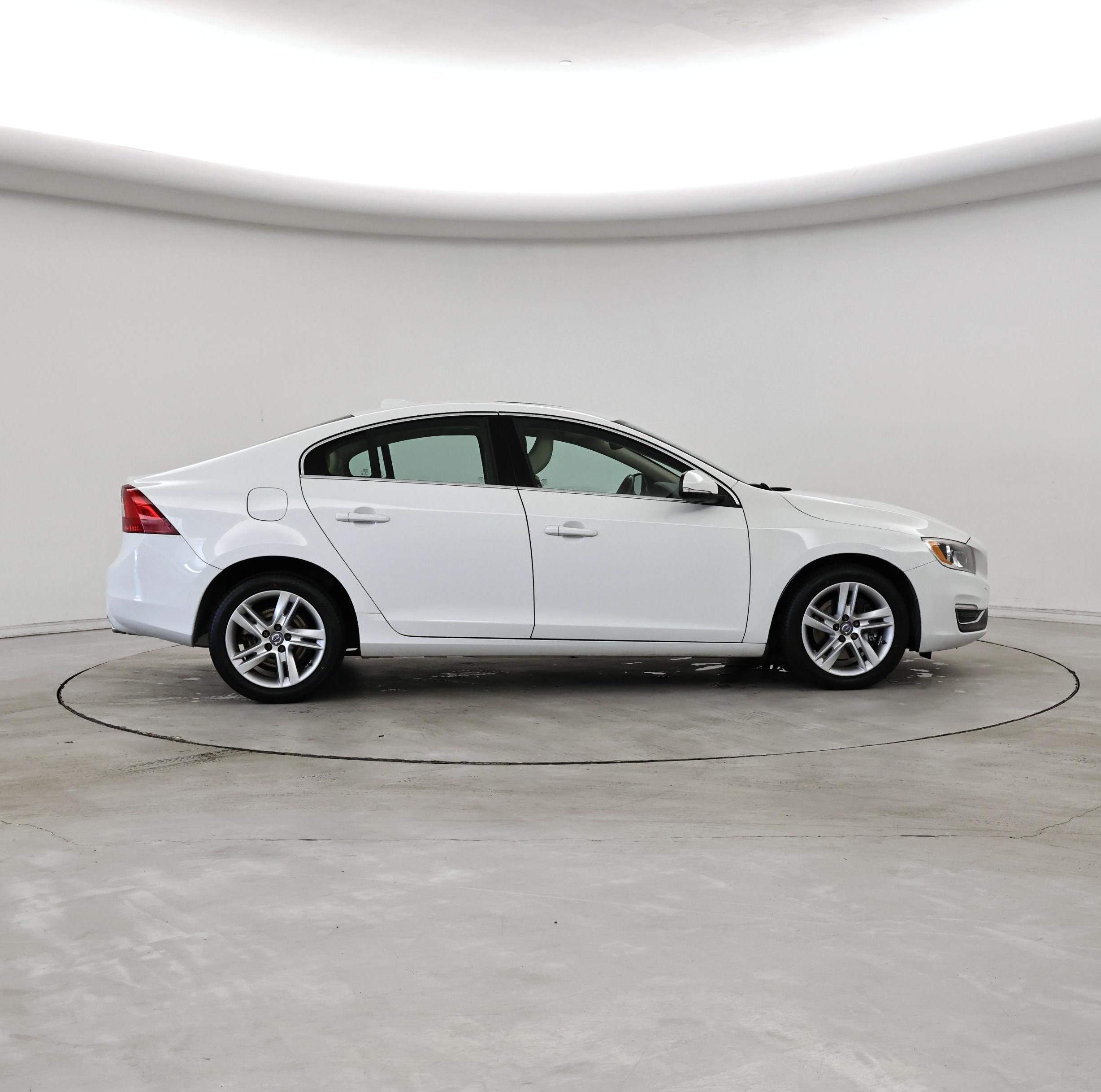 Thumbnail: 2015 Volvo S60 - 7
